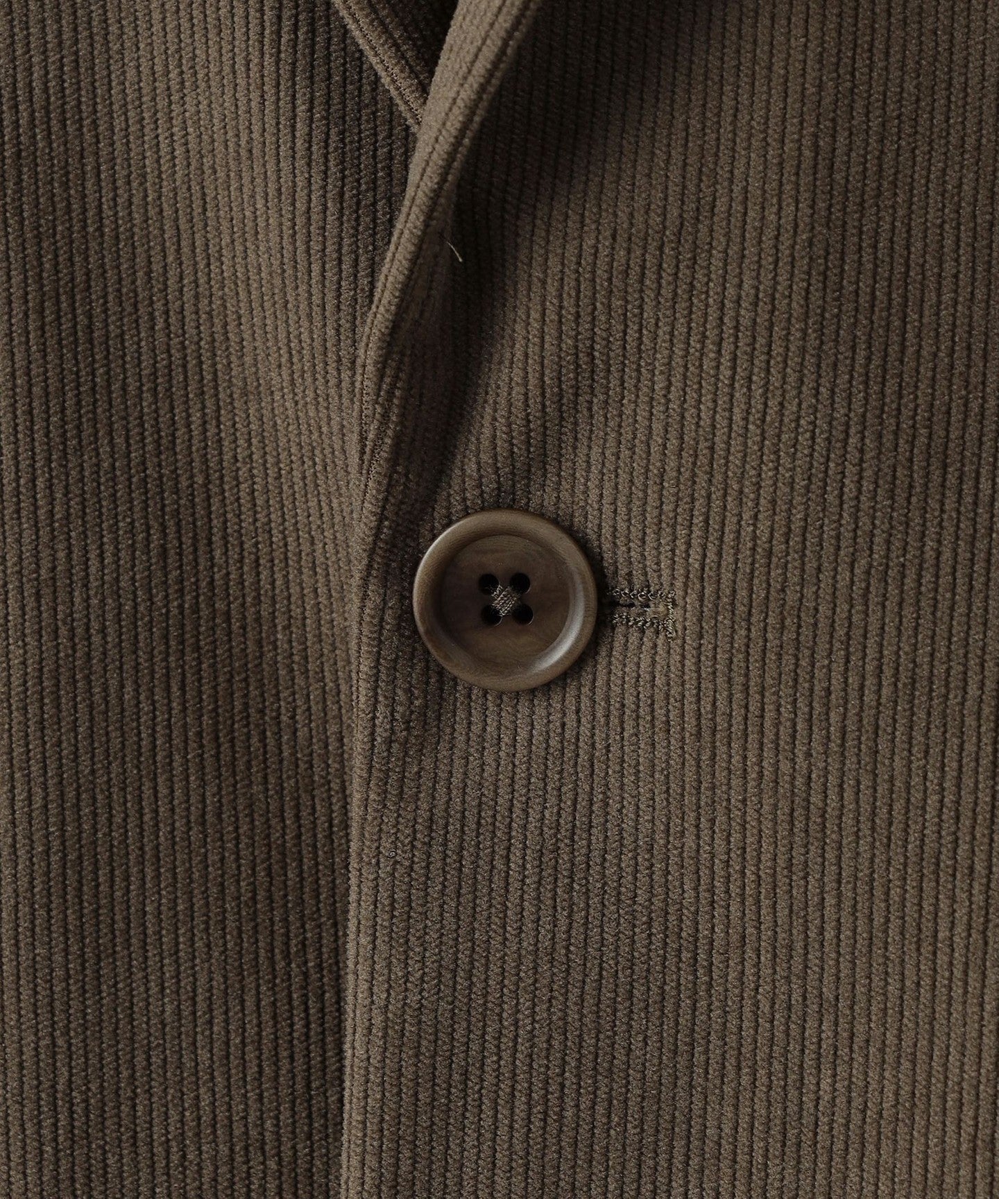 11211272000-d20.jpg