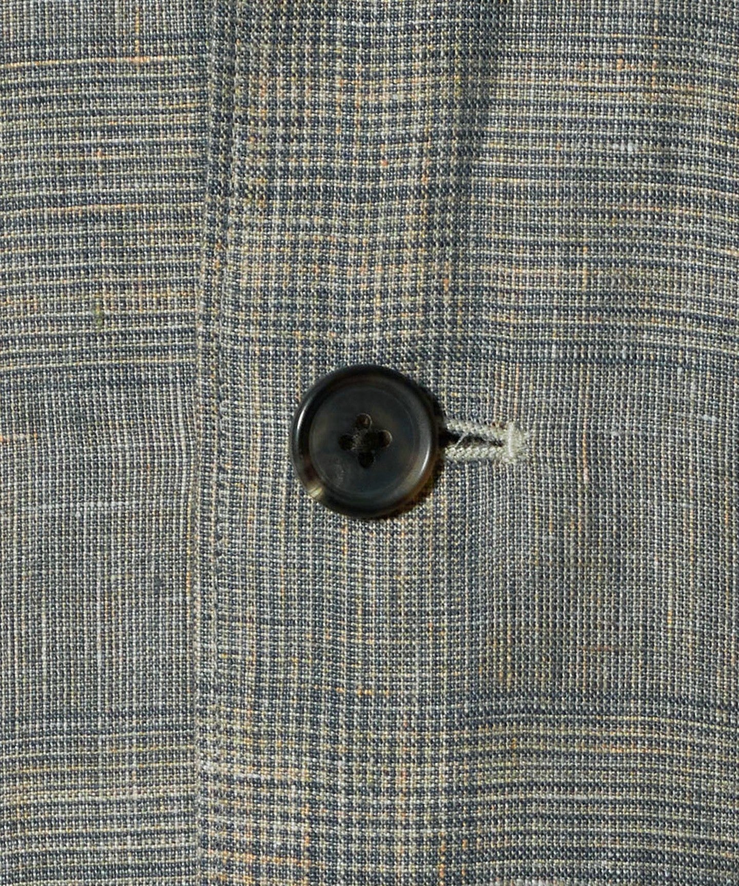11251102654-d14.jpg