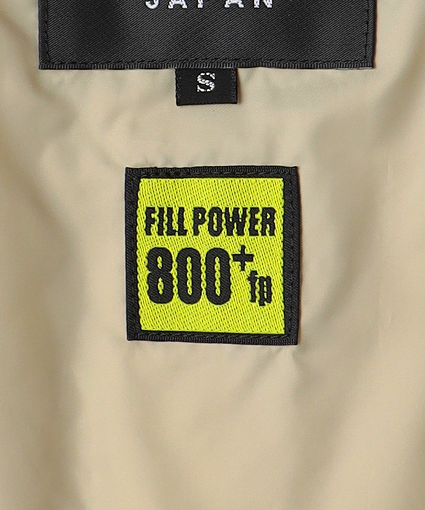 11255998892-d28.jpg