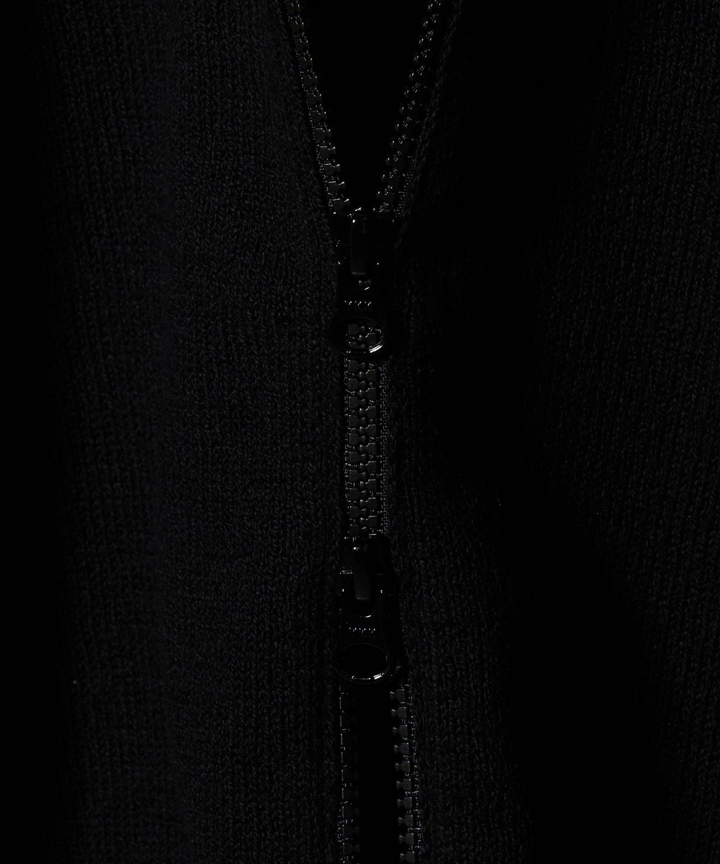 11594000252-d06.jpg