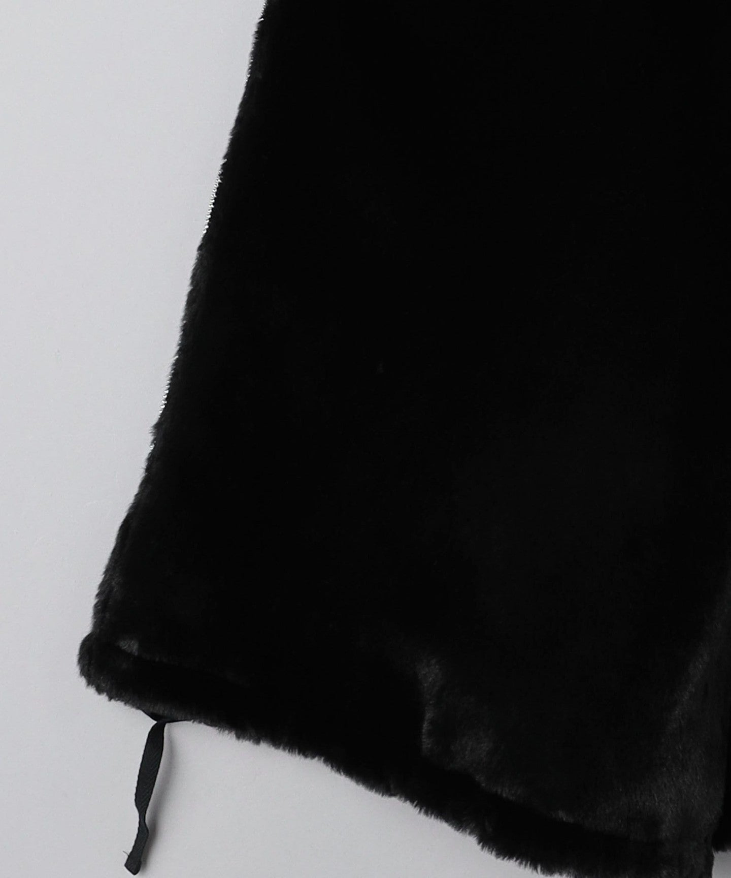 11595999245-d08.jpg