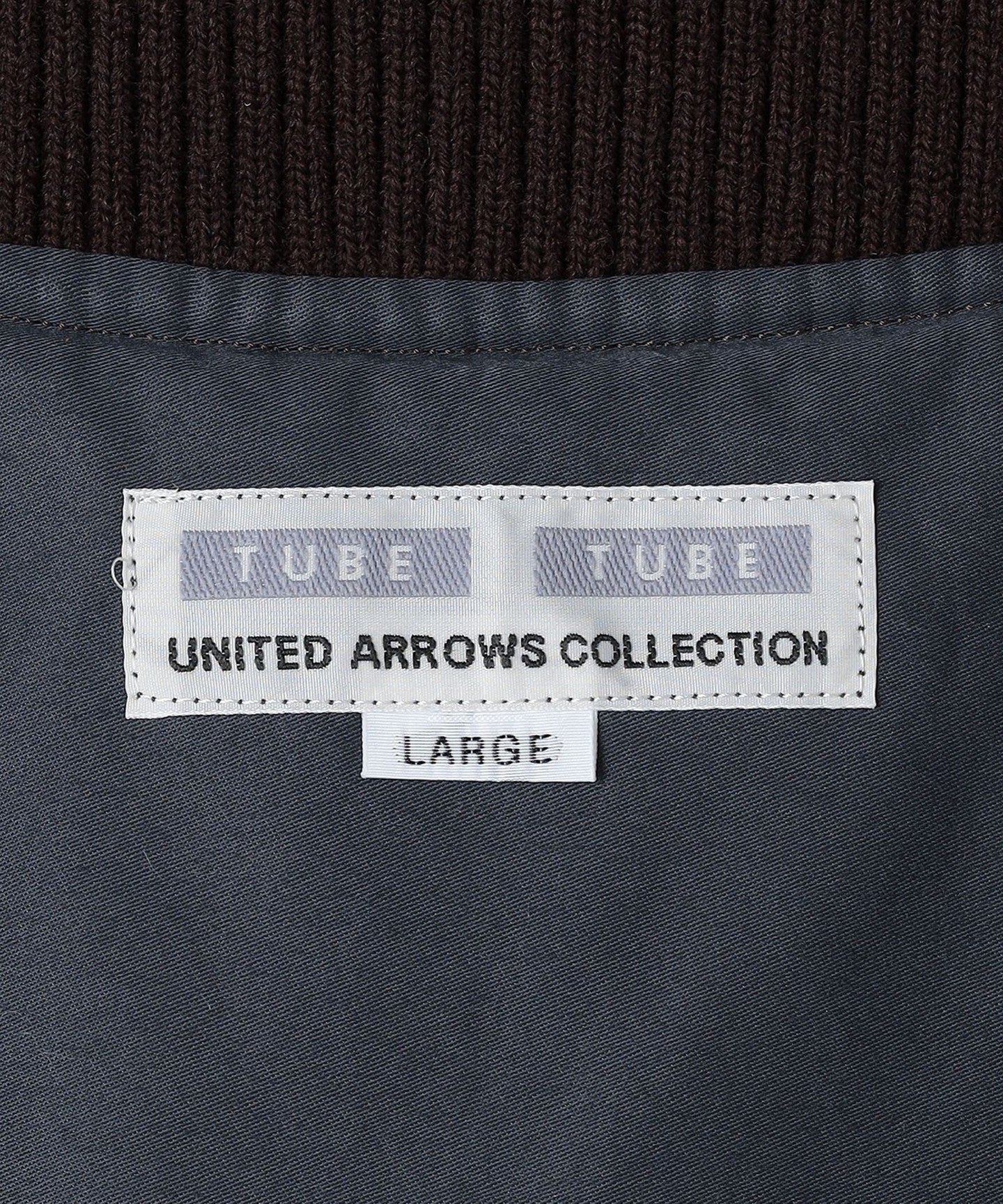 11695999000-d11.jpg