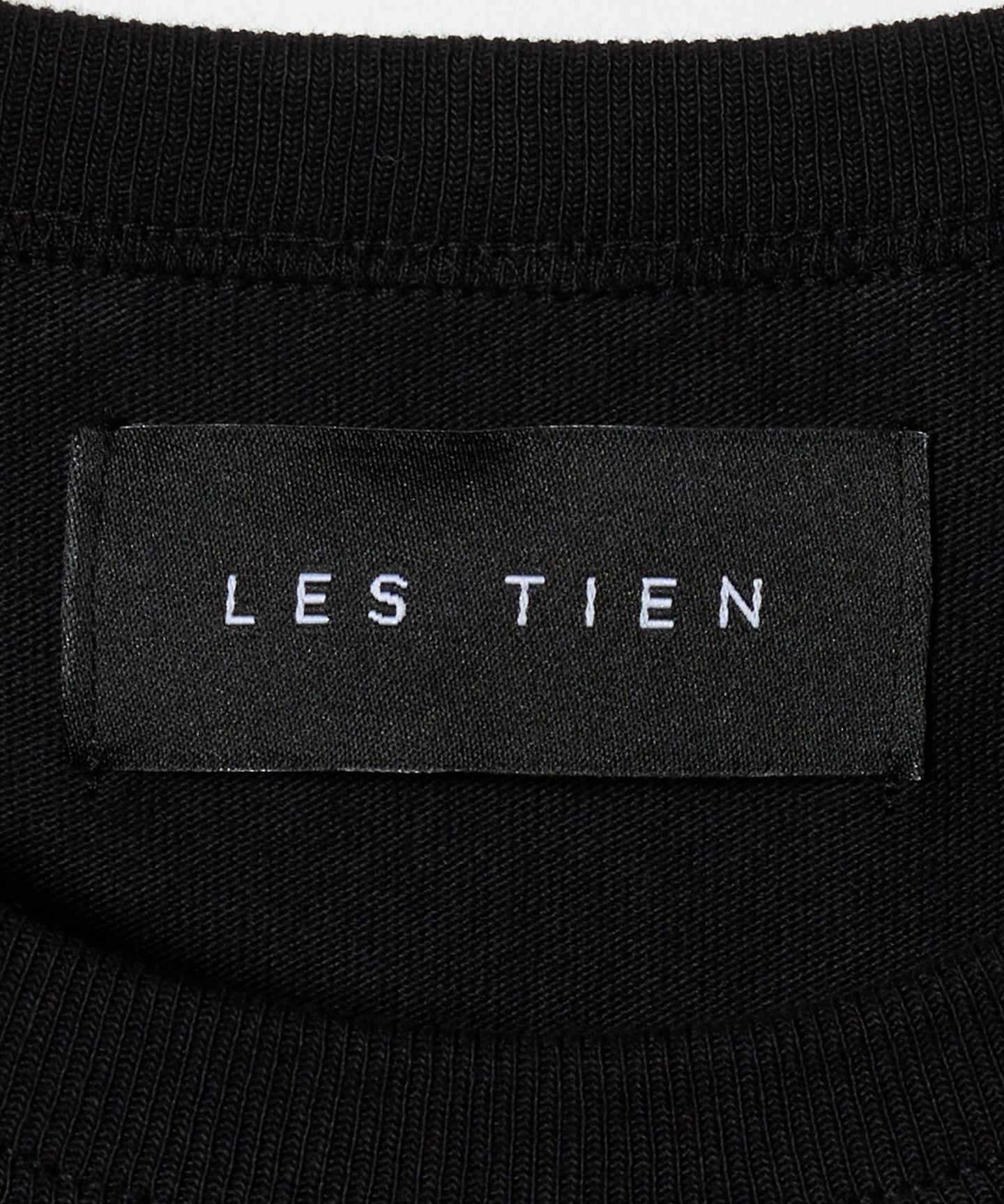 11744000025-d08.jpg