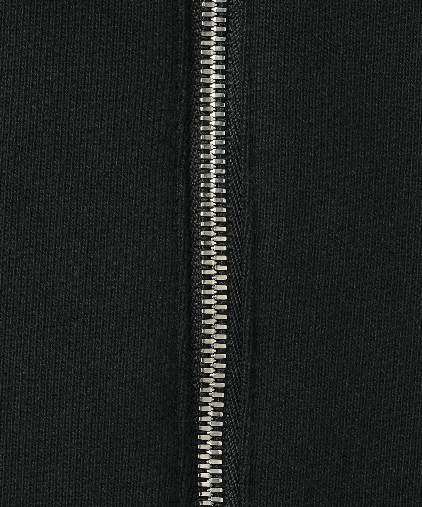 12125998636-d10.jpg