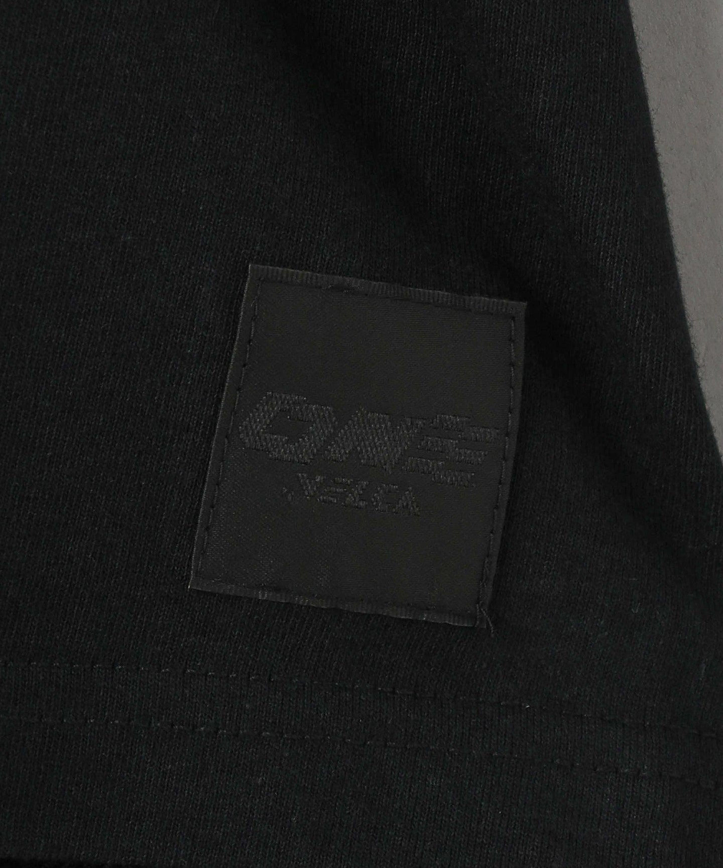 12125998723-d06.jpg