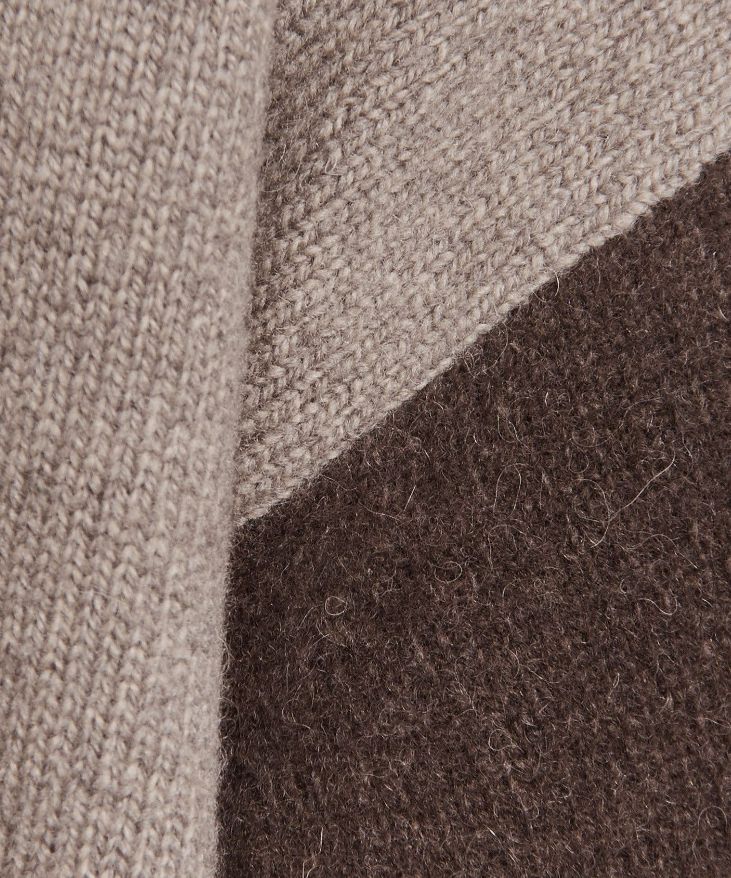 12131054193-d10.jpg