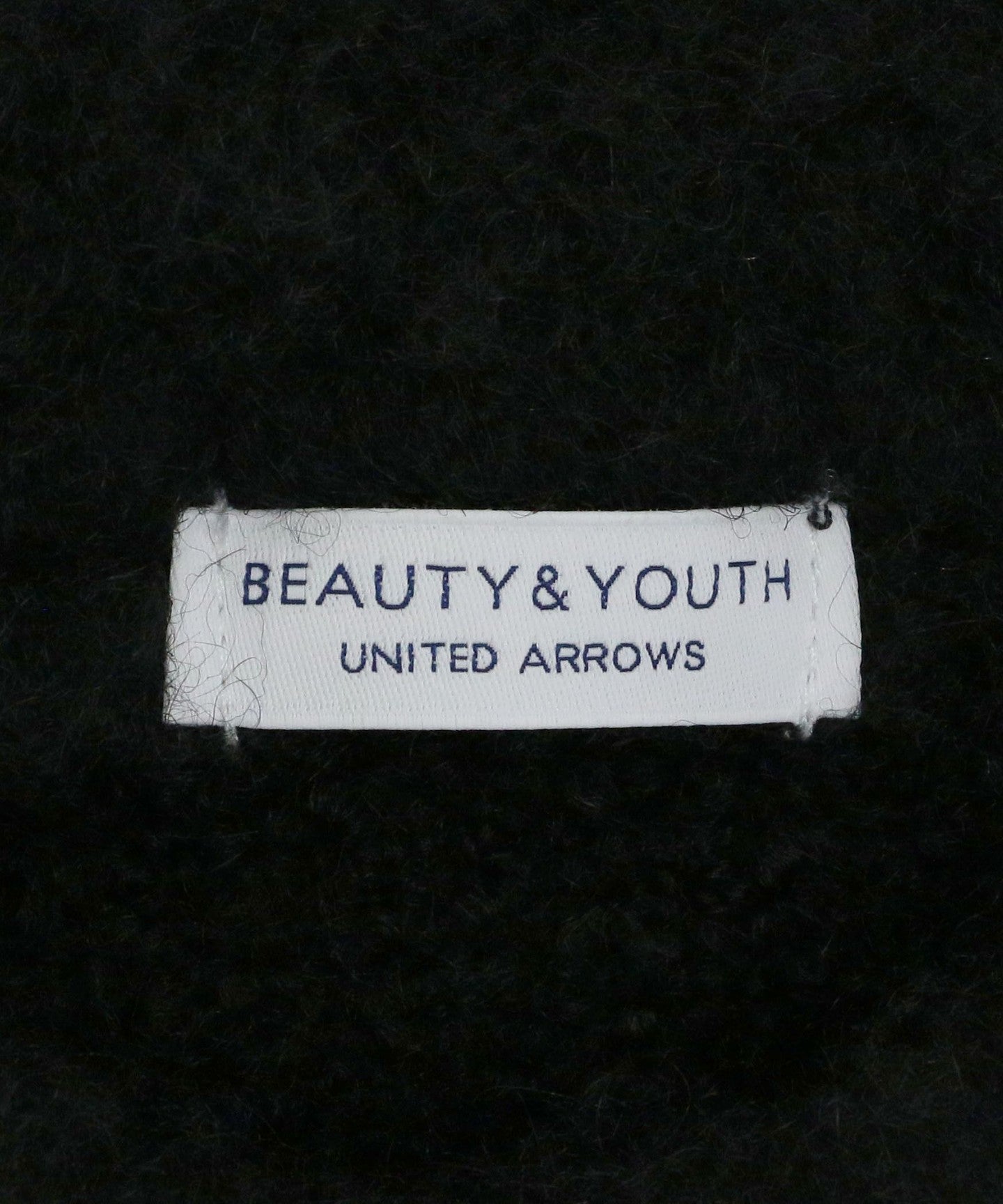 12136994070-d46.jpg