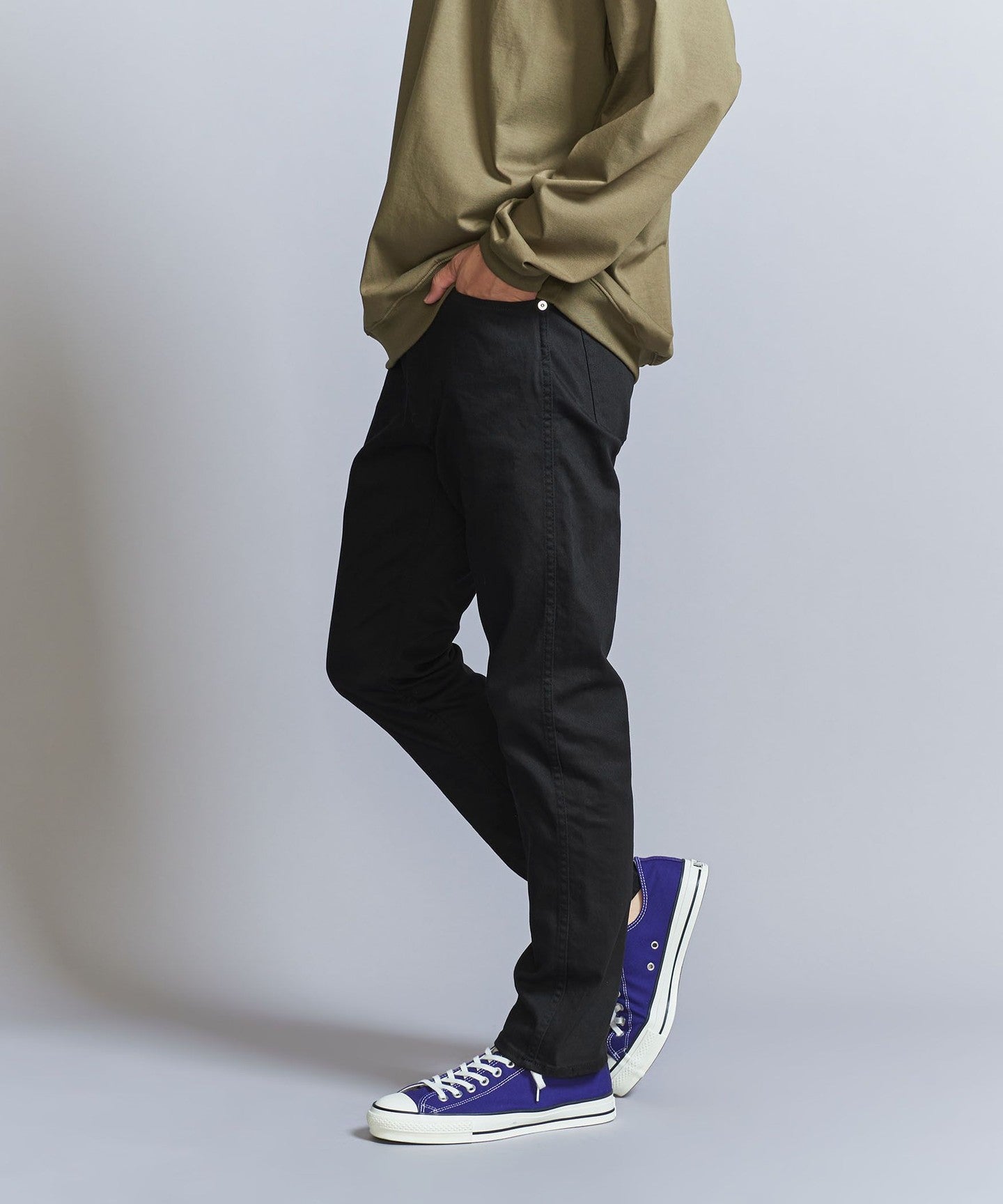 12141869344-09.jpg