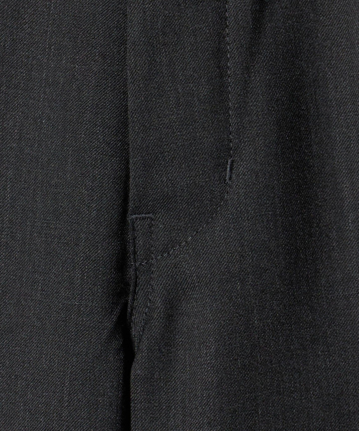 12144000071-d08.jpg