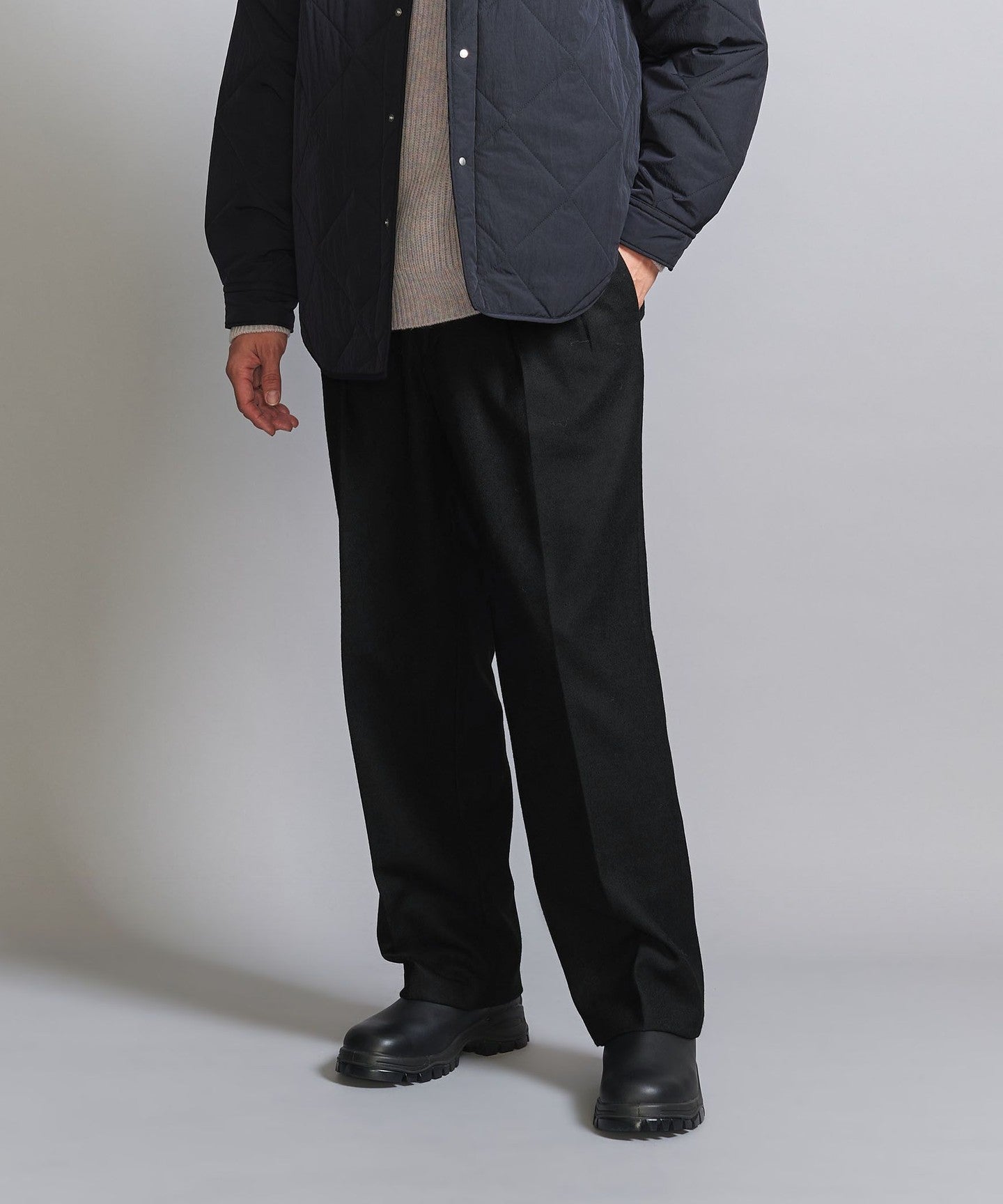 12145999410-09.jpg