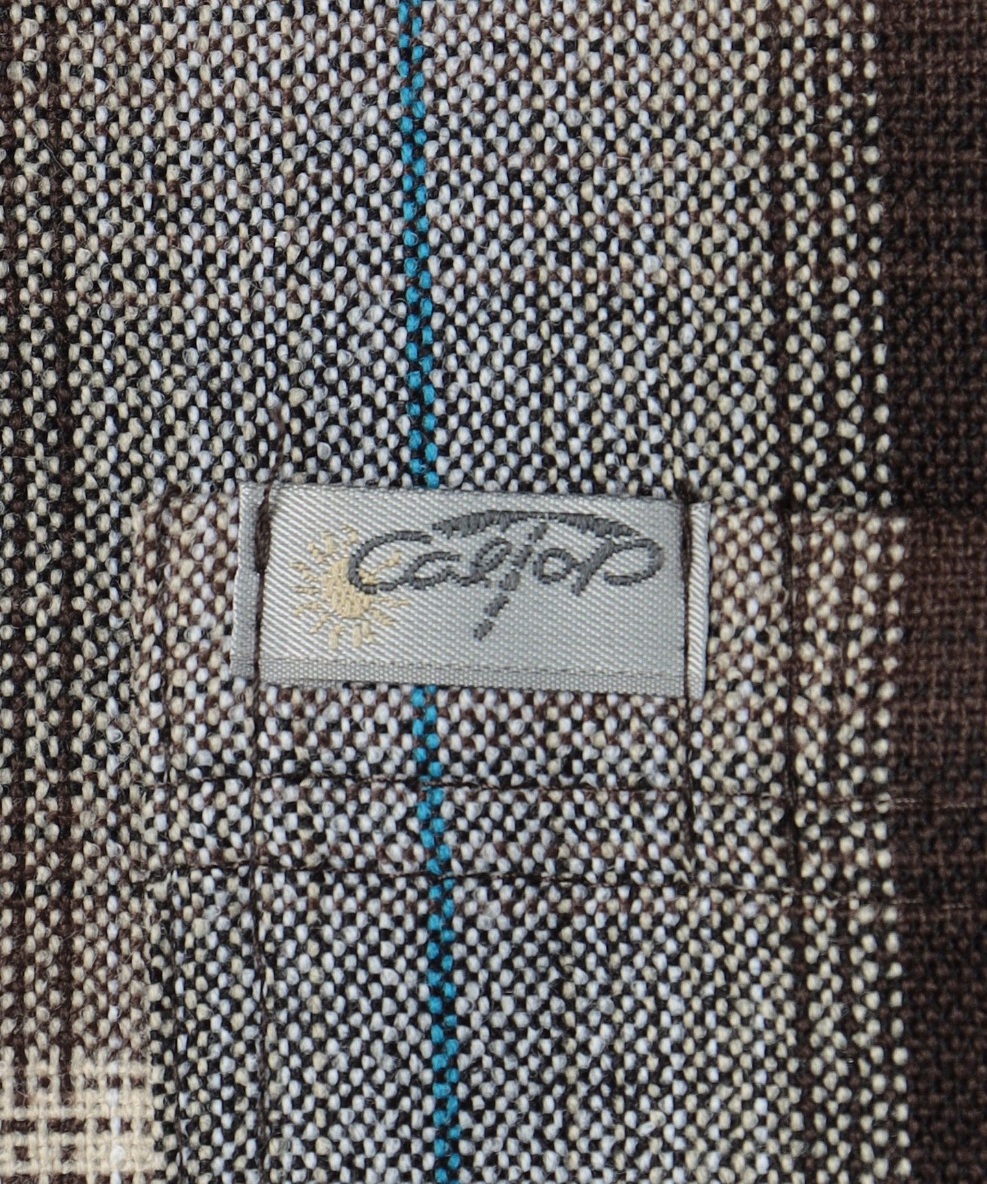 12164993075-d10.jpg