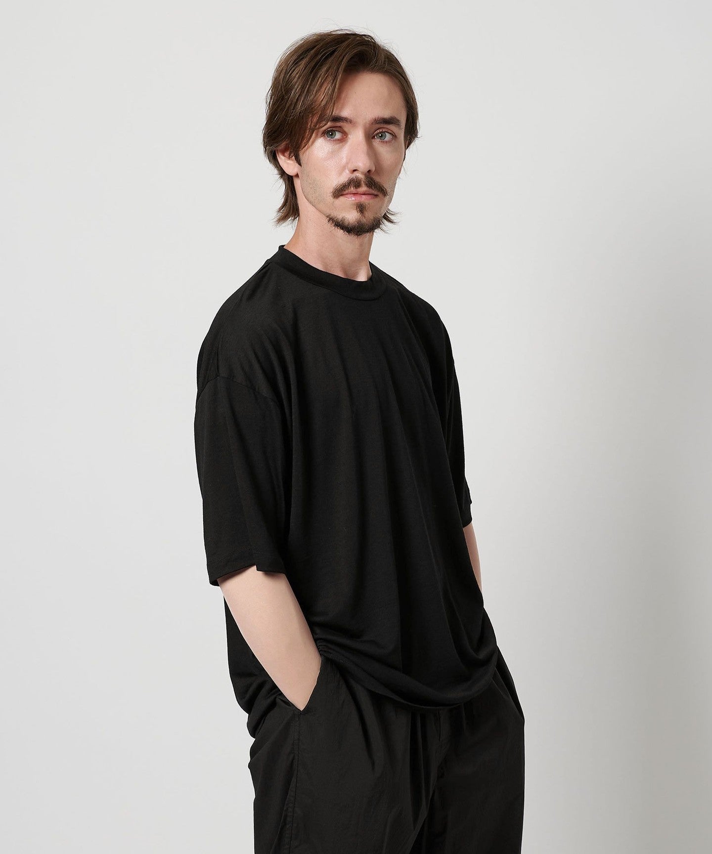 12175994135-d03.jpg