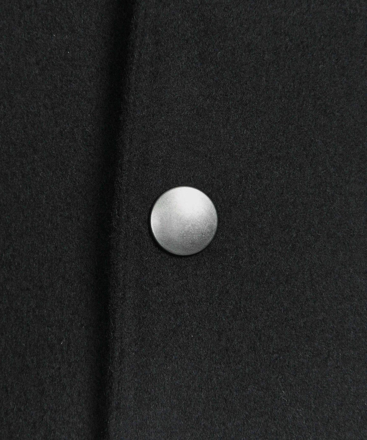 12251990142-d17.jpg
