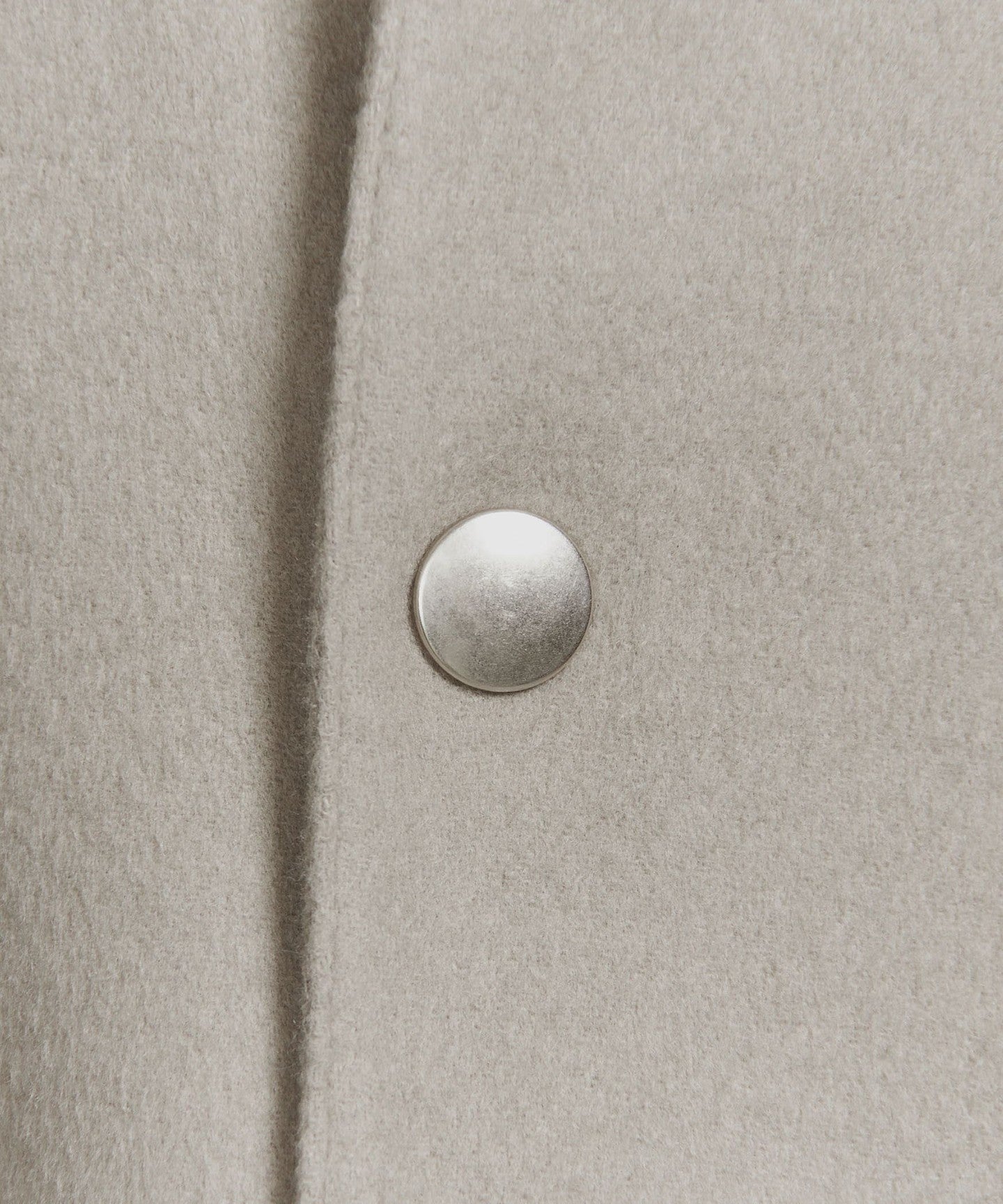 12251990142-d19.jpg