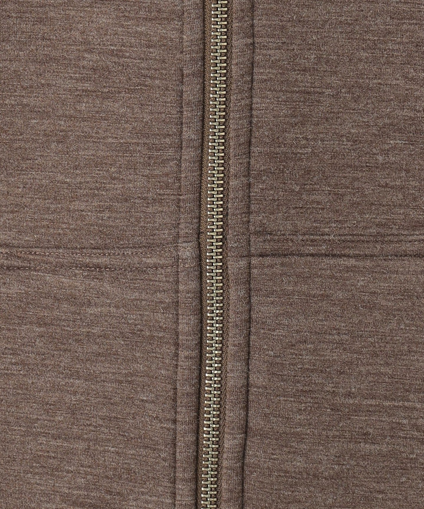 12255990251-d07.jpg