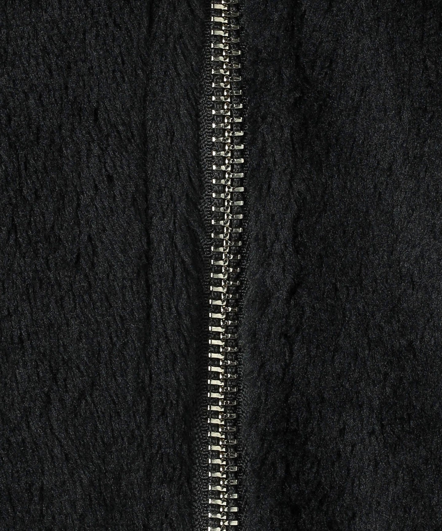 12276050042-d20.jpg