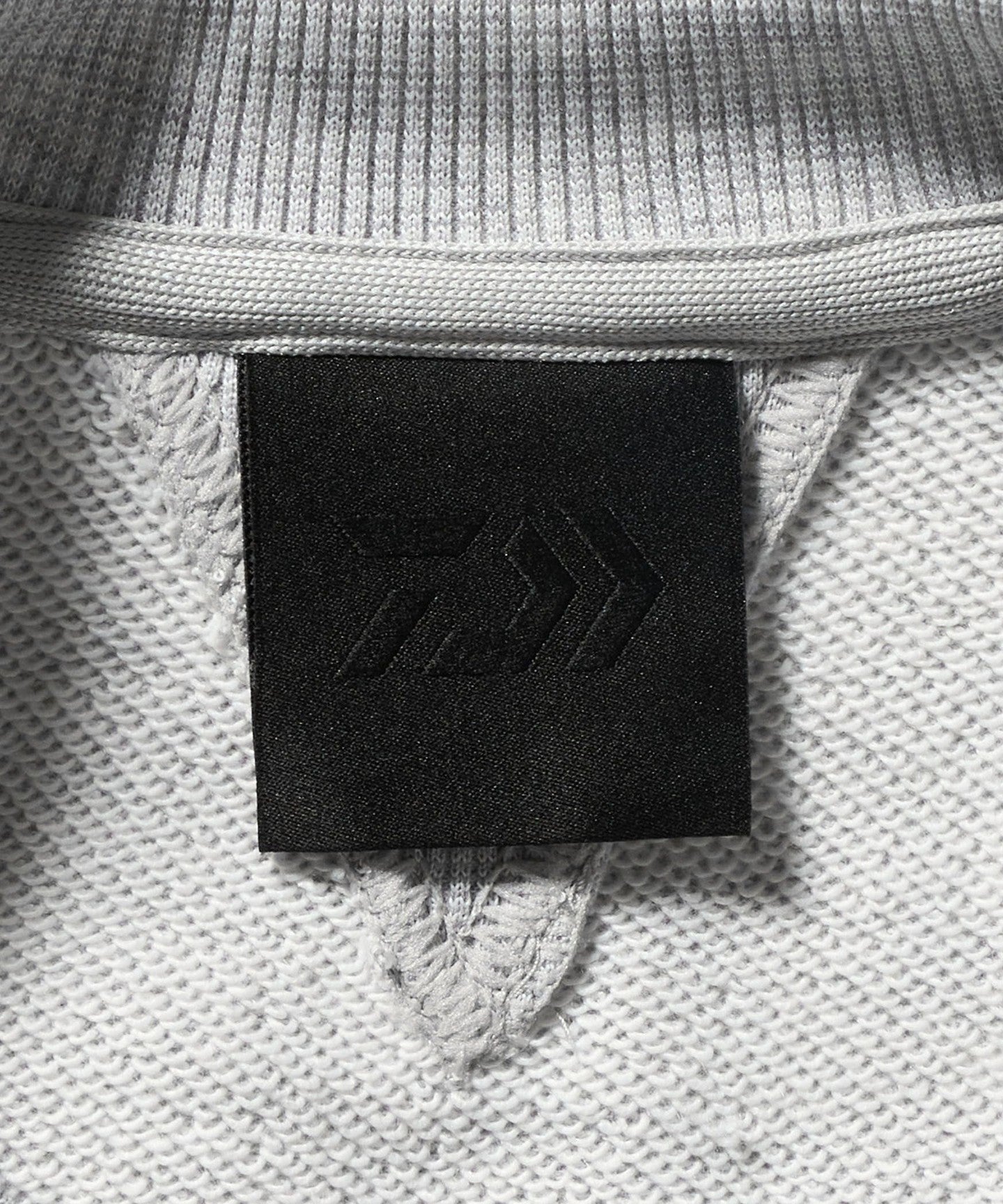 12545000030-d14.jpg