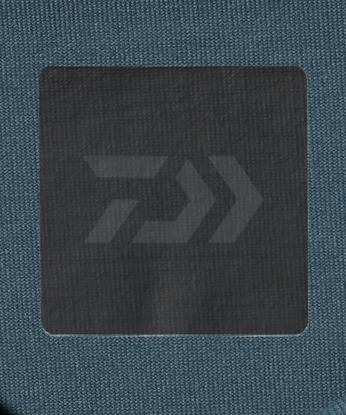 12545000044-d12.jpg