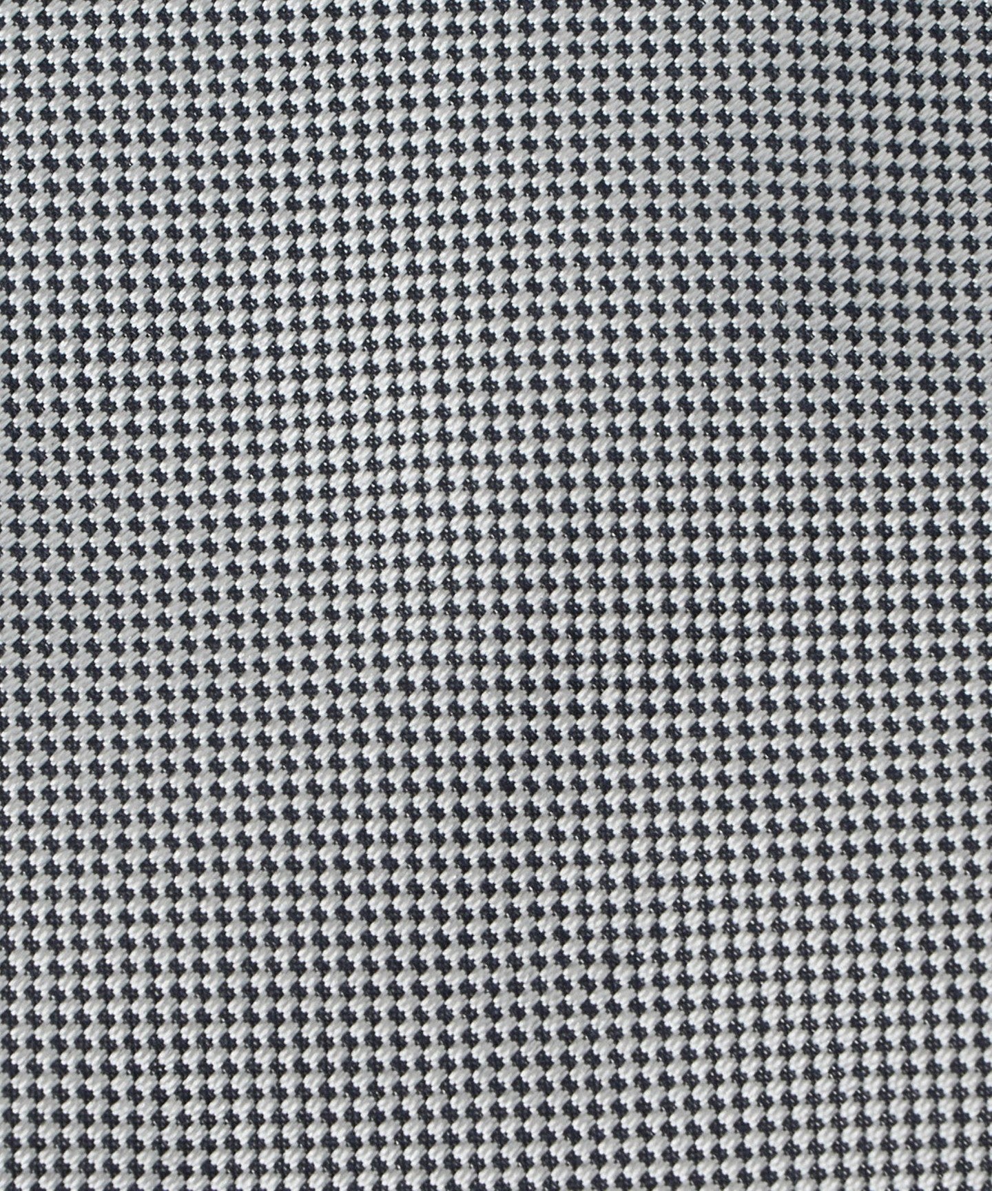 13286990094-d09.jpg