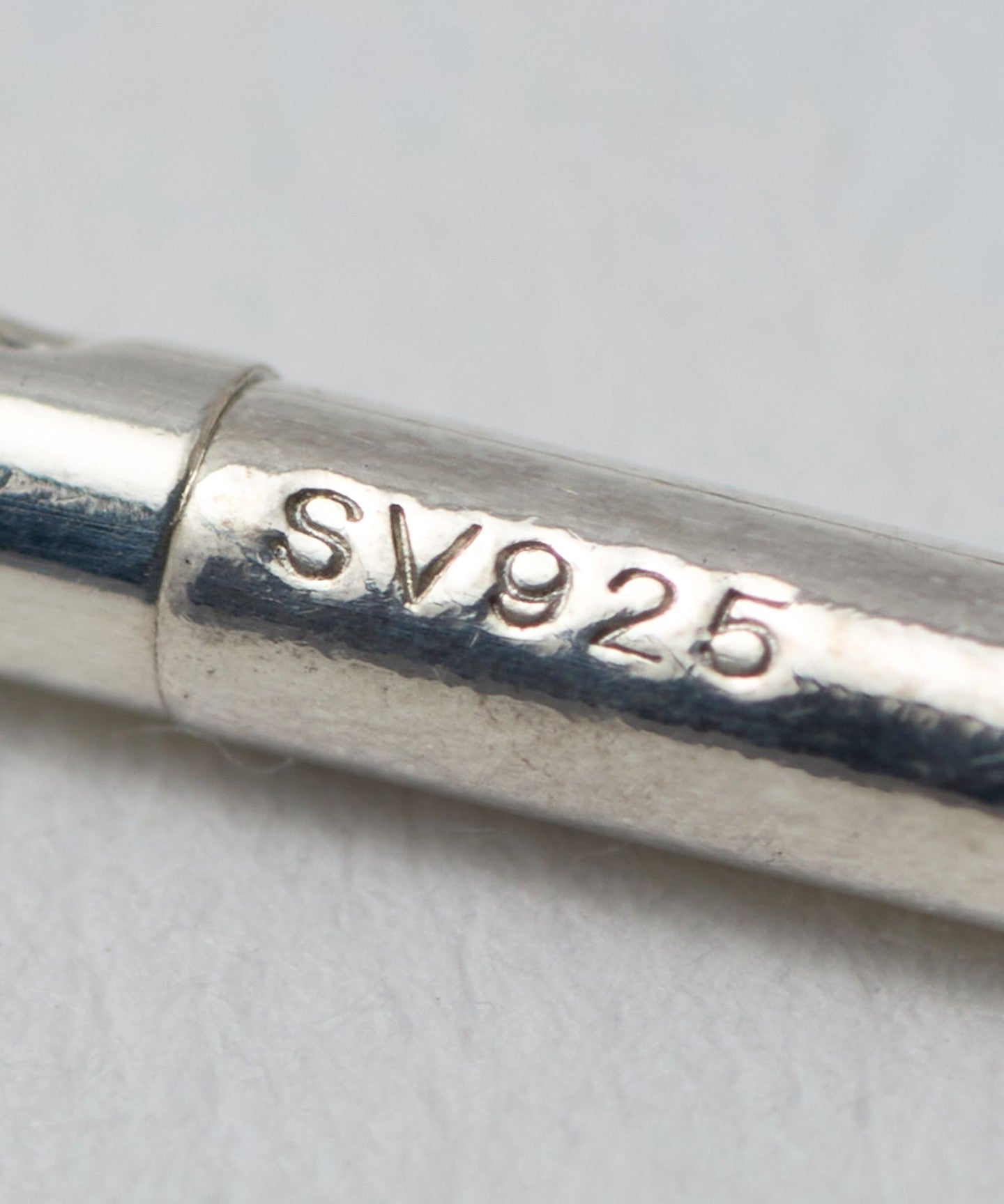 13335000013-d03.jpg