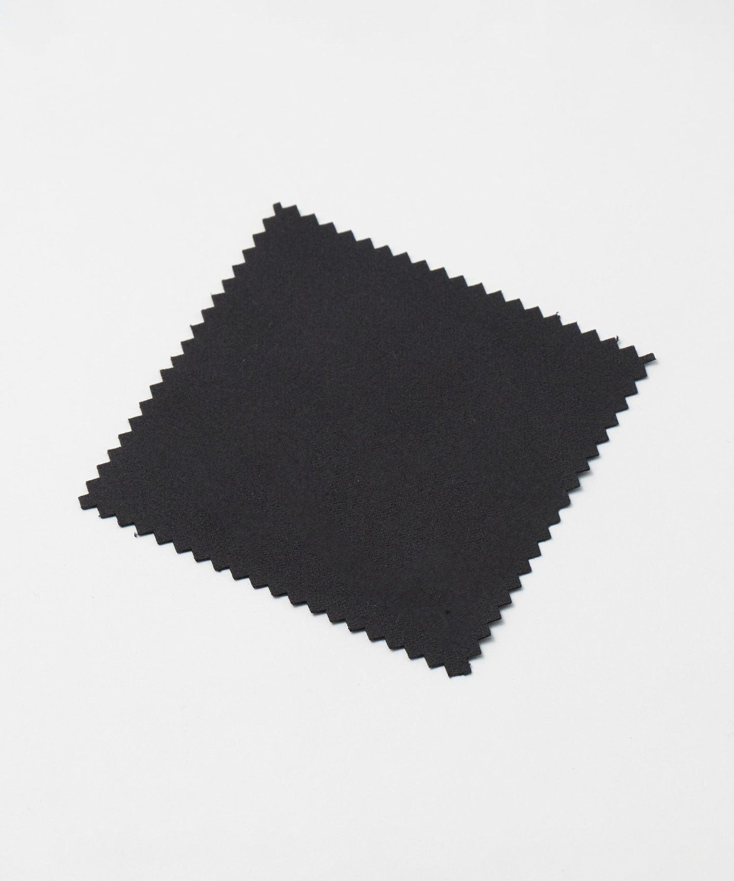 13335000016-d03.jpg