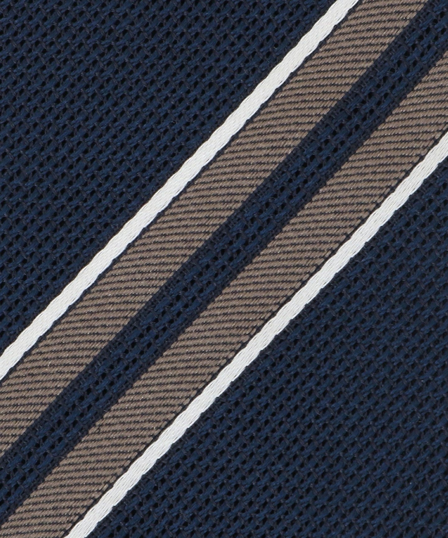 13343000074-d03.jpg