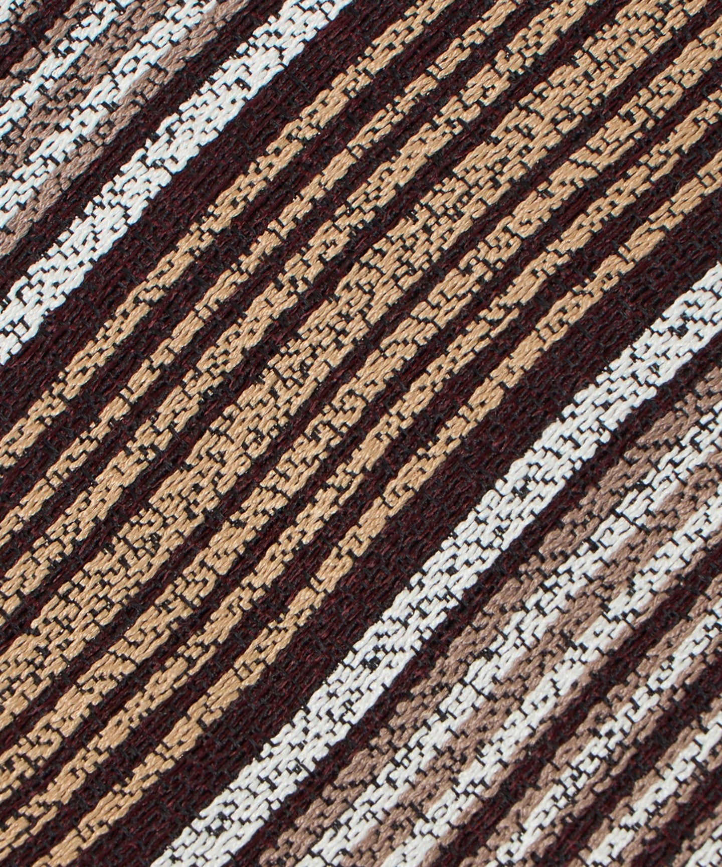 13346000079-d05.jpg