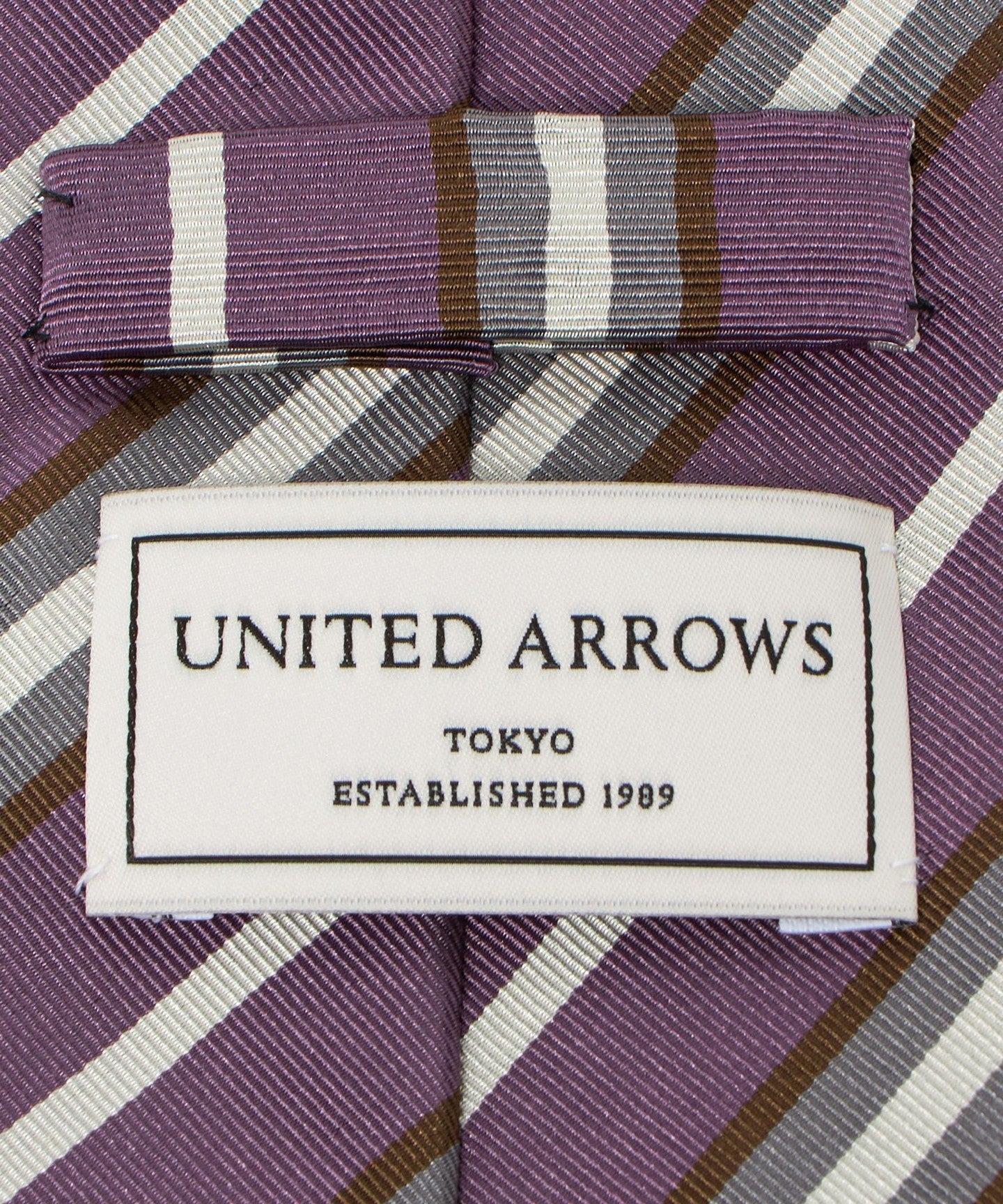 13346000084-d05.jpg