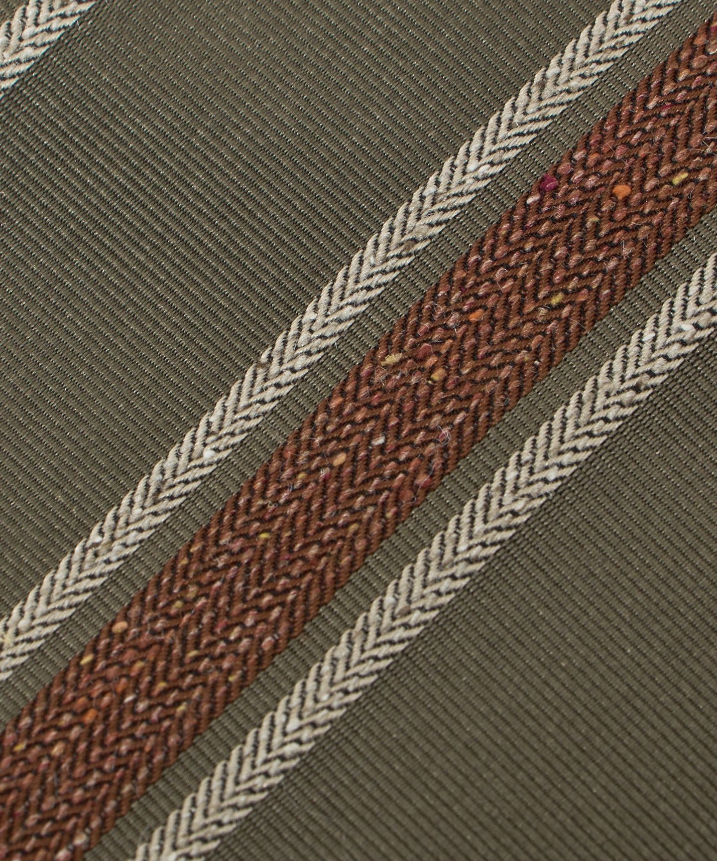 13346000091-d03.jpg