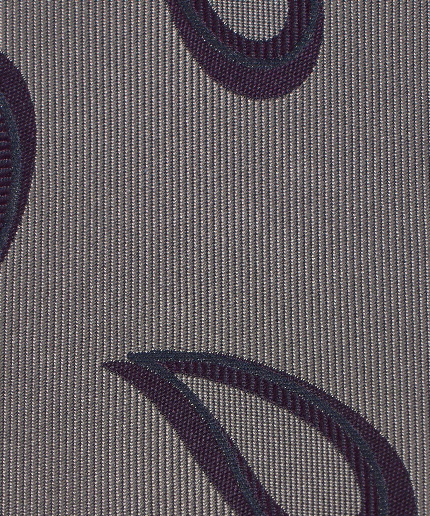 13346000100-d05.jpg