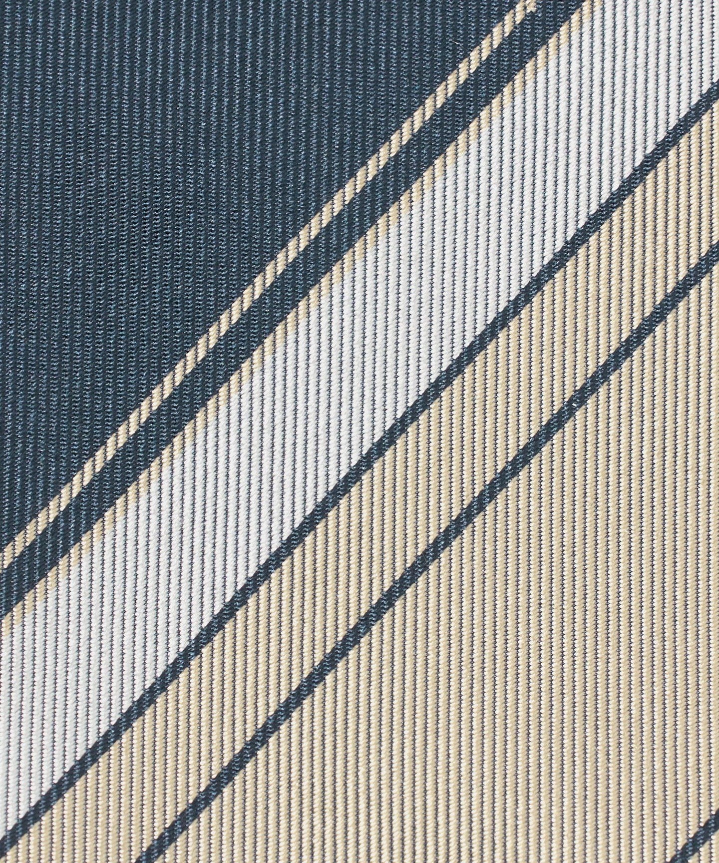 13346000110-d03.jpg