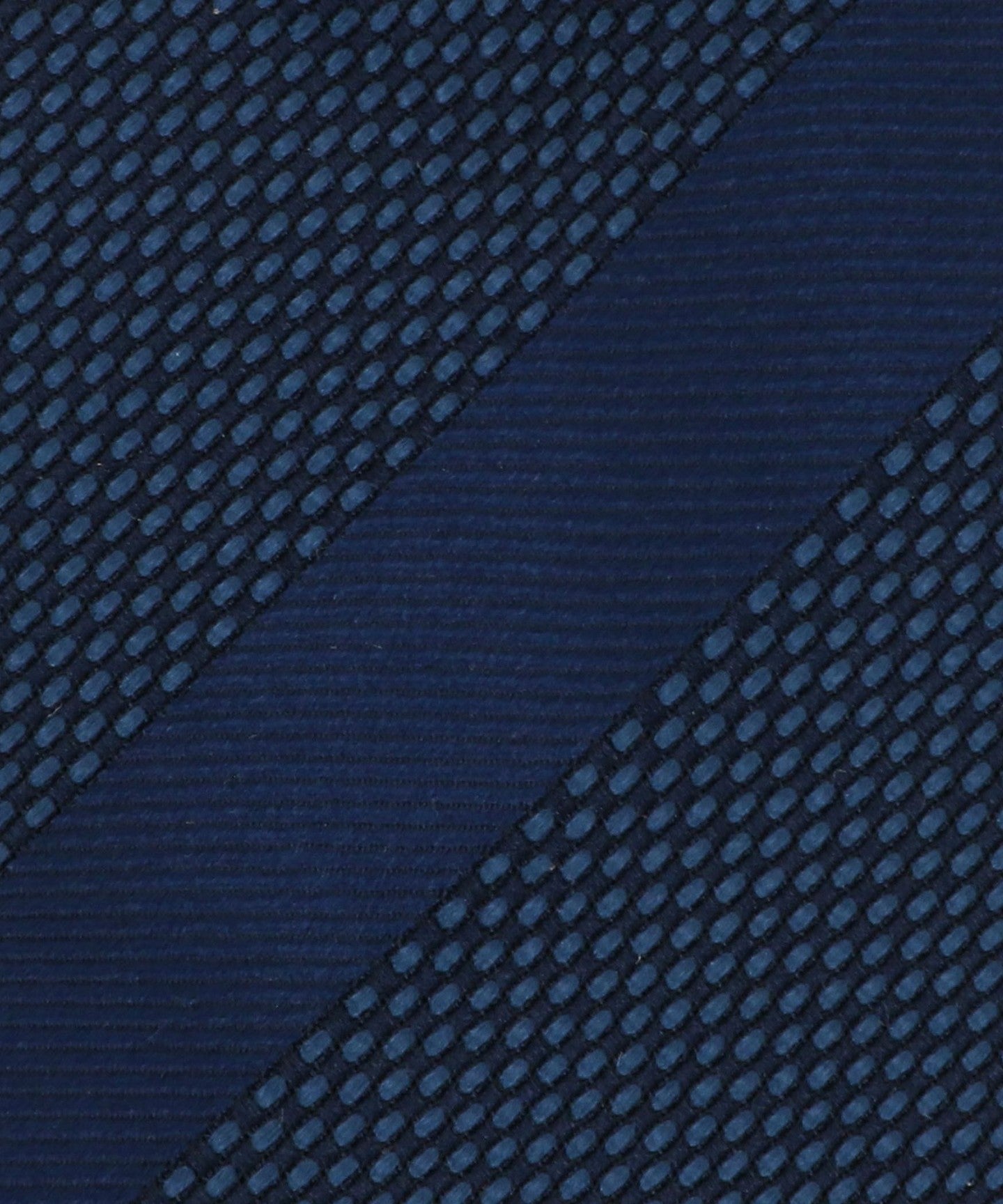 13346000141-d03.jpg
