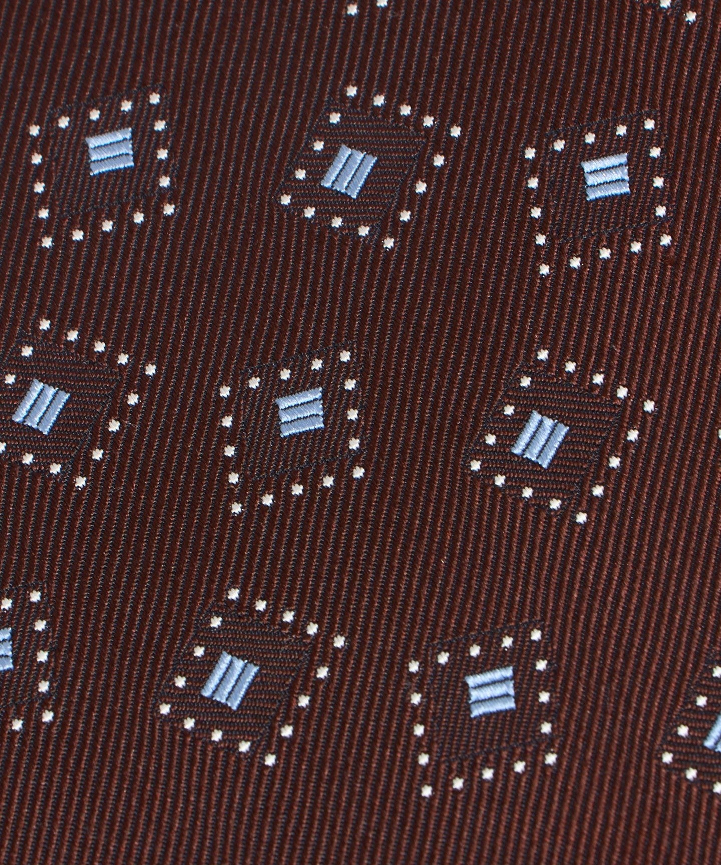 13346000154-d03.jpg