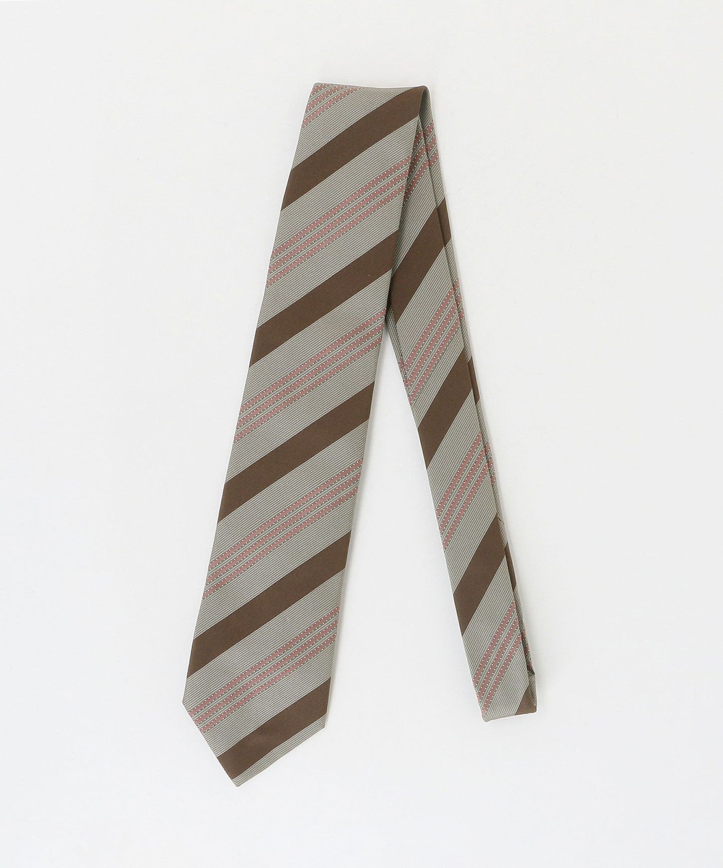 13346000215-29.jpg