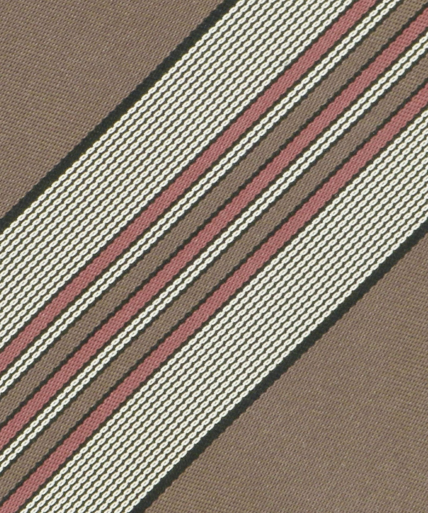 13346000219-d03.jpg