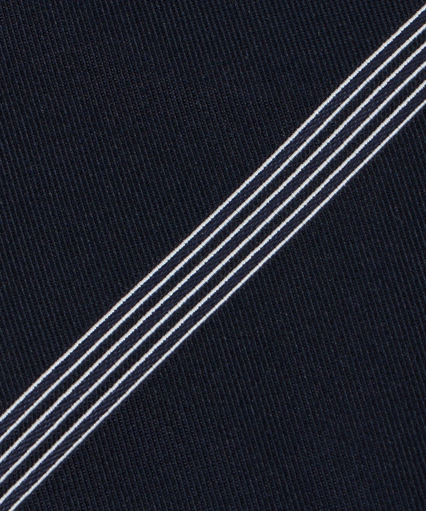 13346990640-d03.jpg