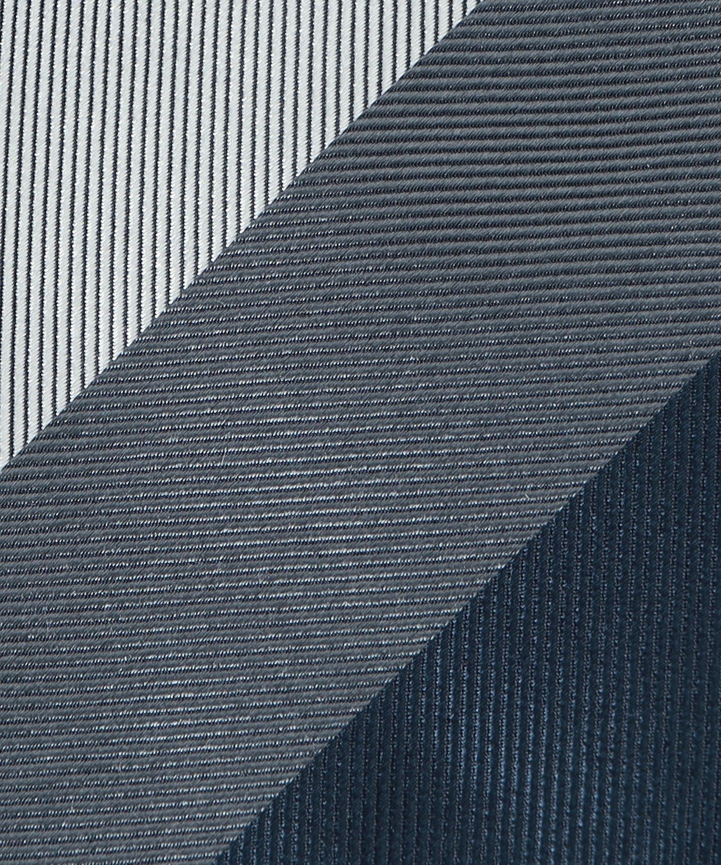 13346990796-d05.jpg