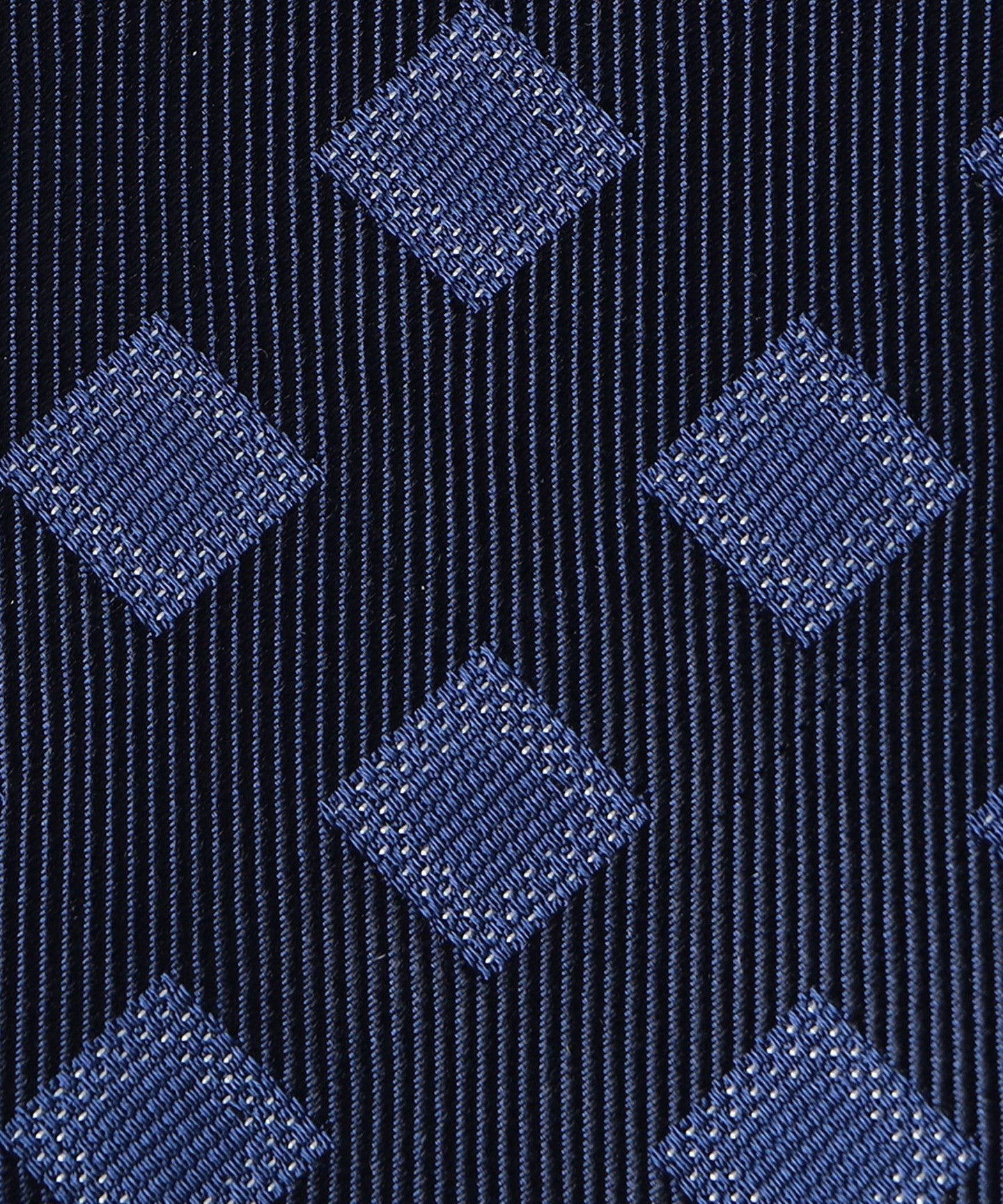 13346990843-d03.jpg