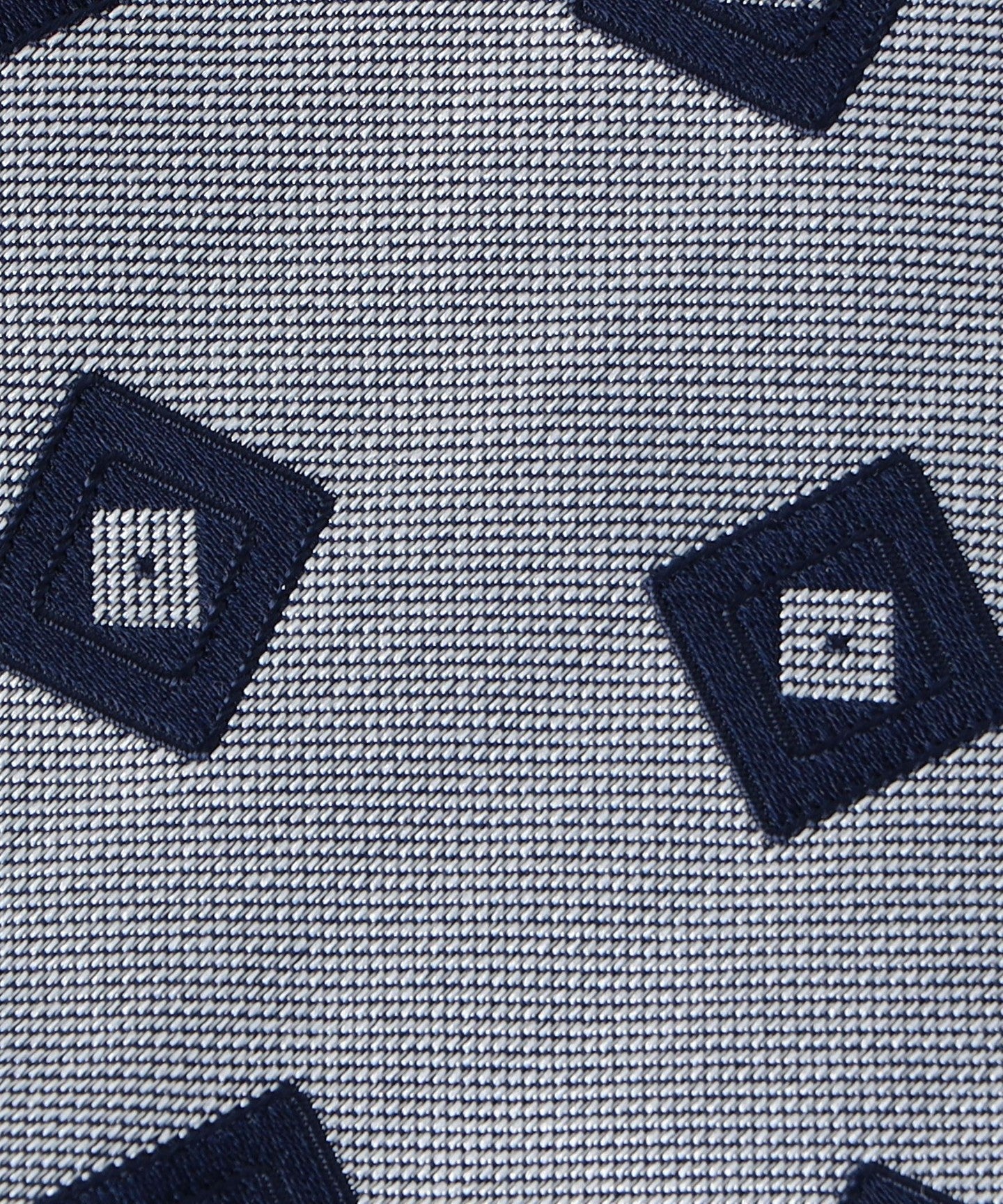 13346990848-d03.jpg