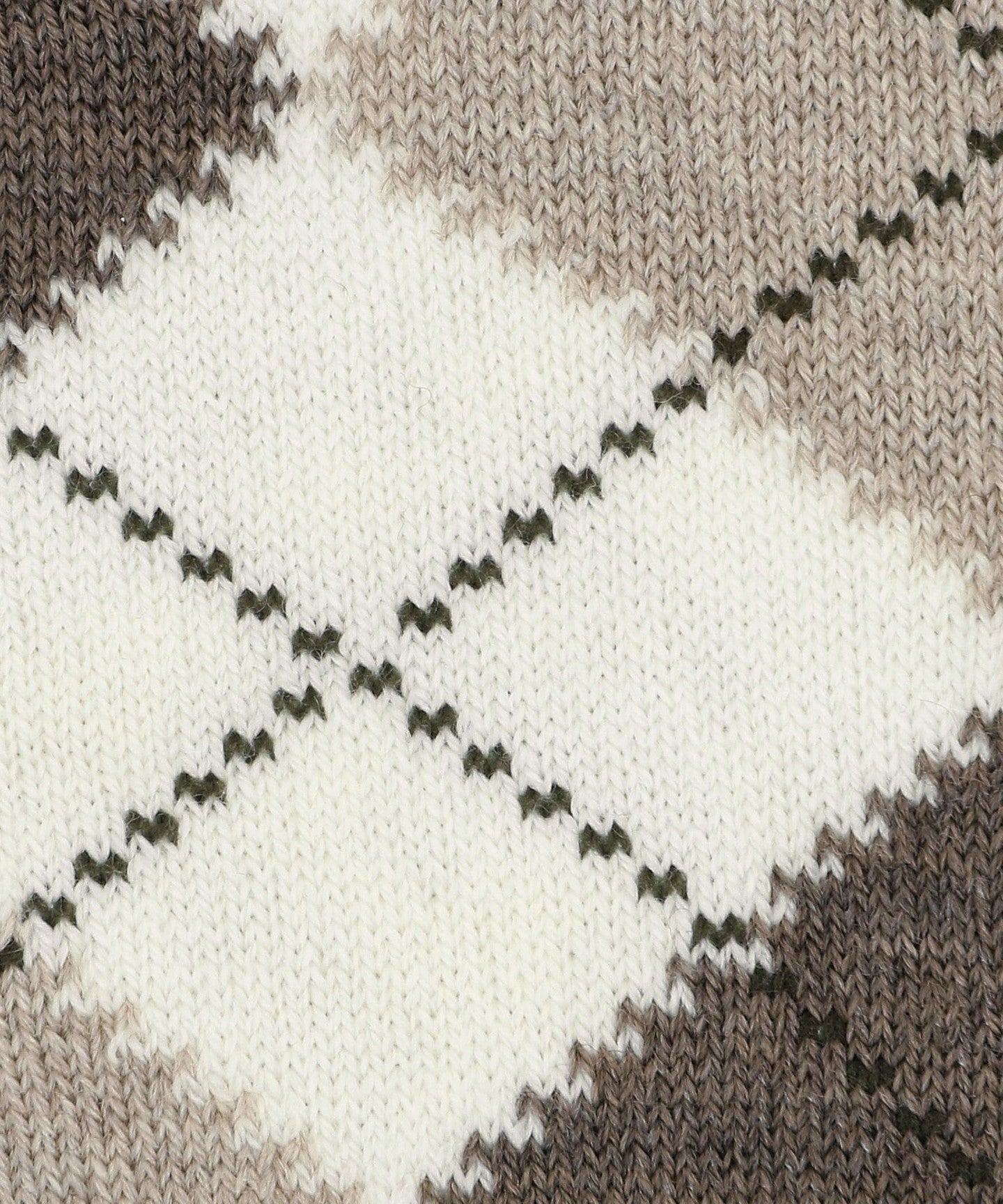 13353000002-d04.jpg