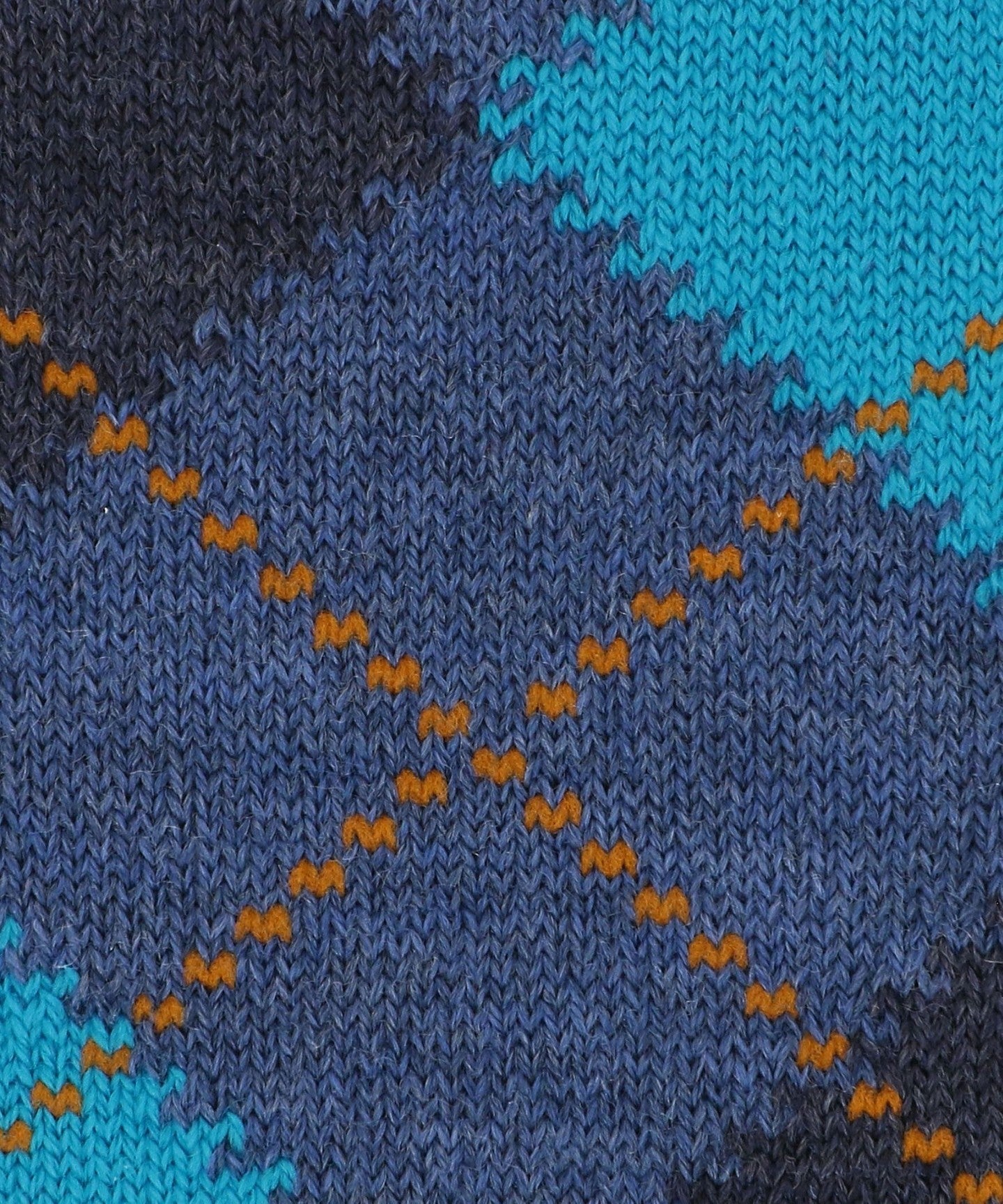 13353000002-d08.jpg