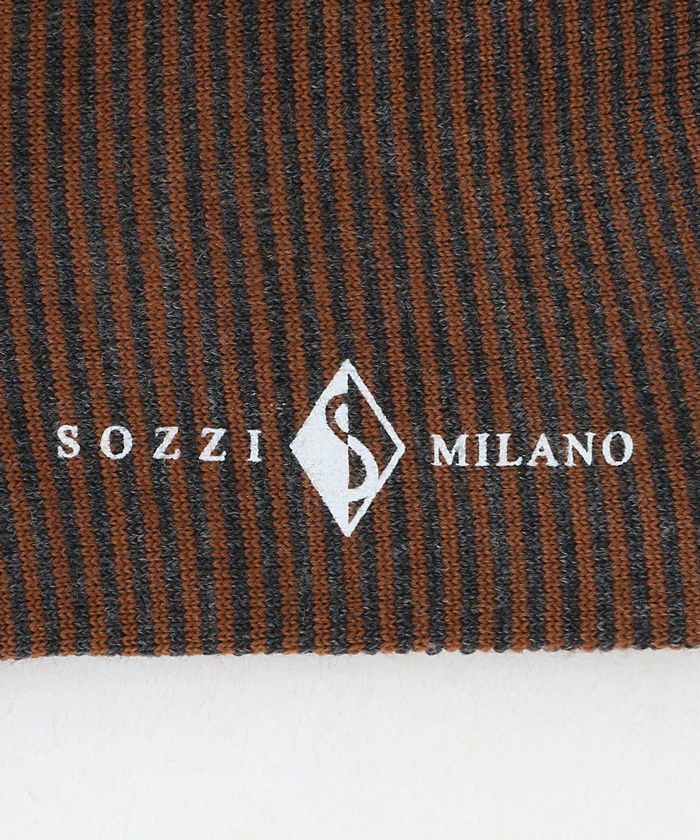 13353000005-d02.jpg