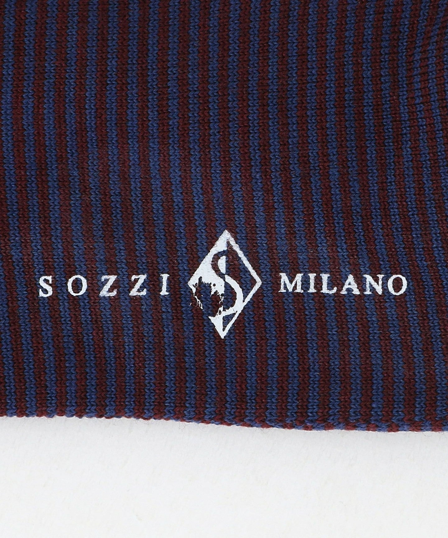 13353000005-d09.jpg