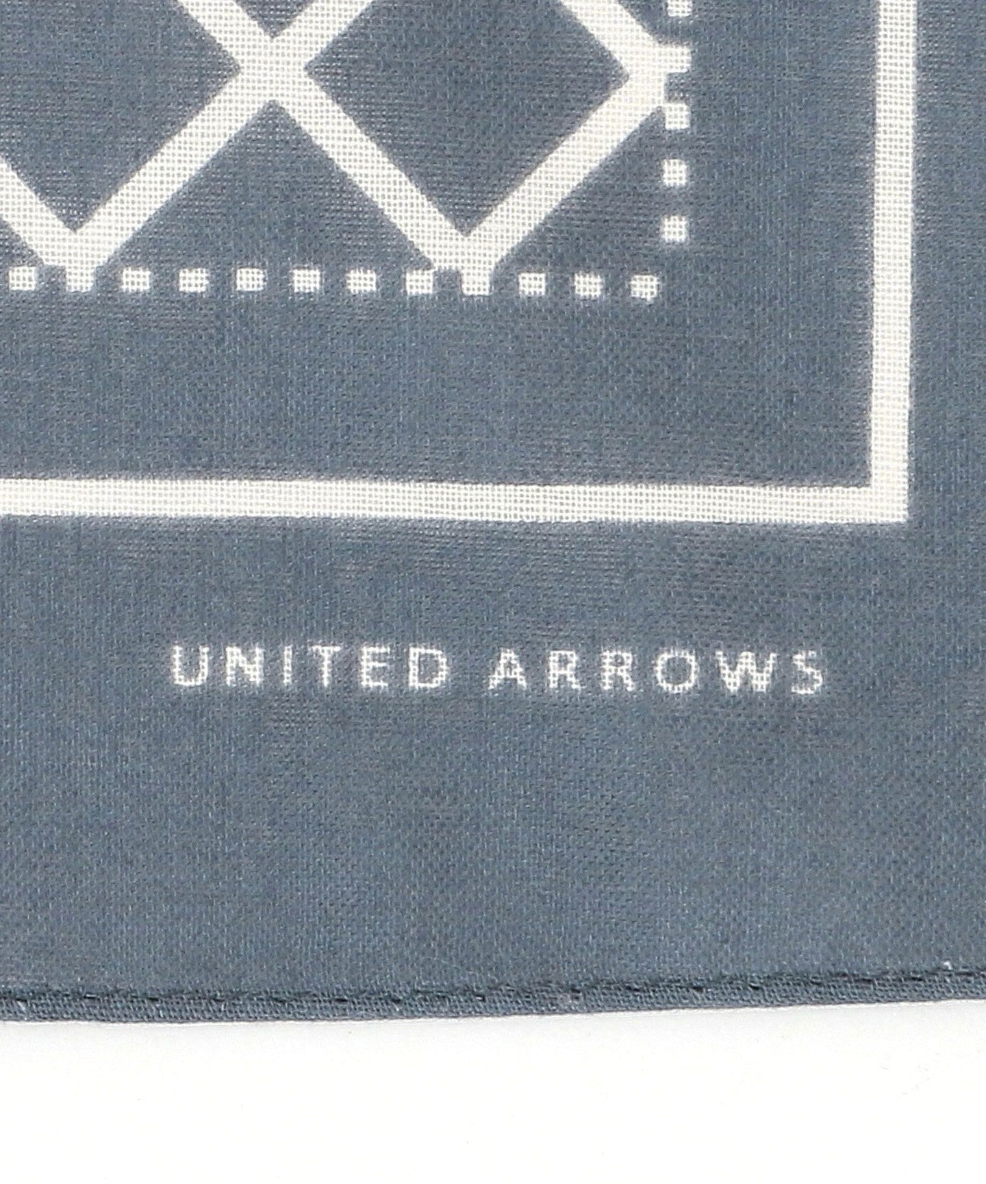 13456992736-d03.jpg