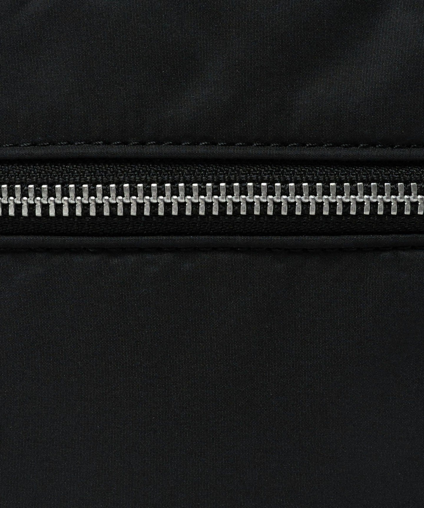 14325000019-d22.jpg