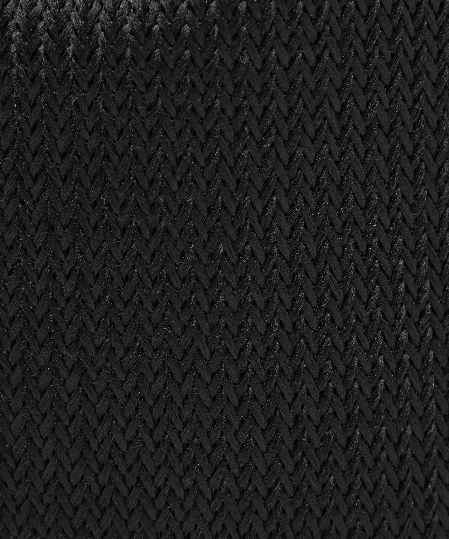 14326996264-d09.jpg