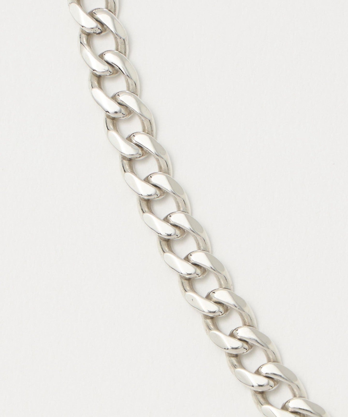 14333000048-d01.jpg