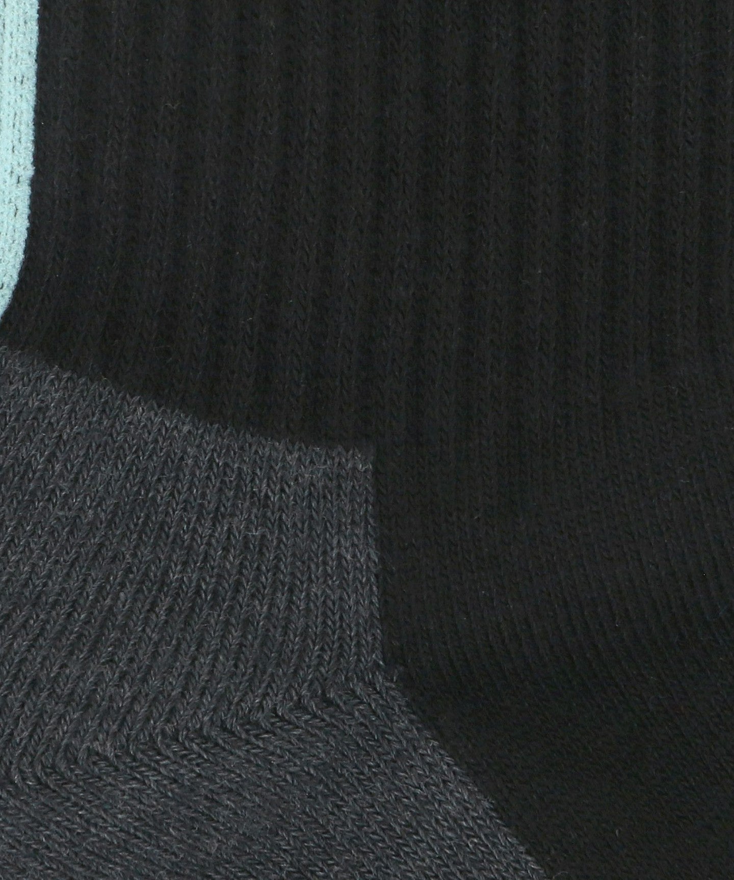 14356000008-d04.jpg