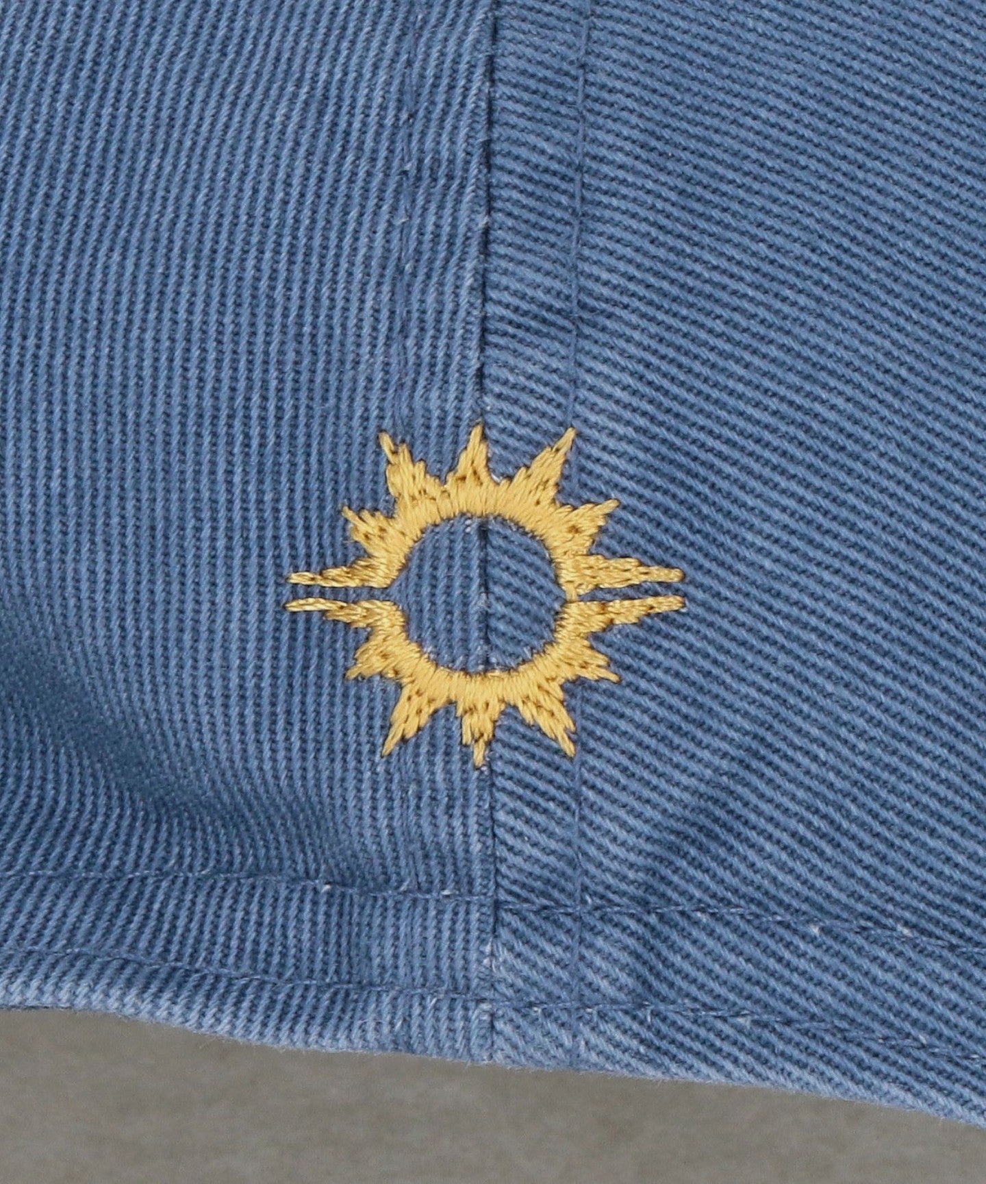 14383000008-d11.jpg