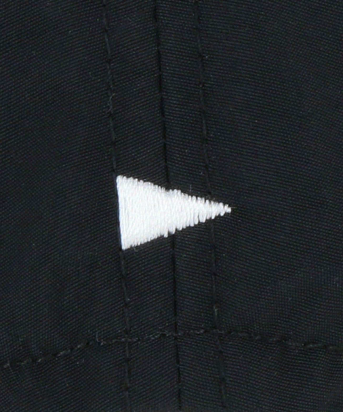 14385000061-d19.jpg